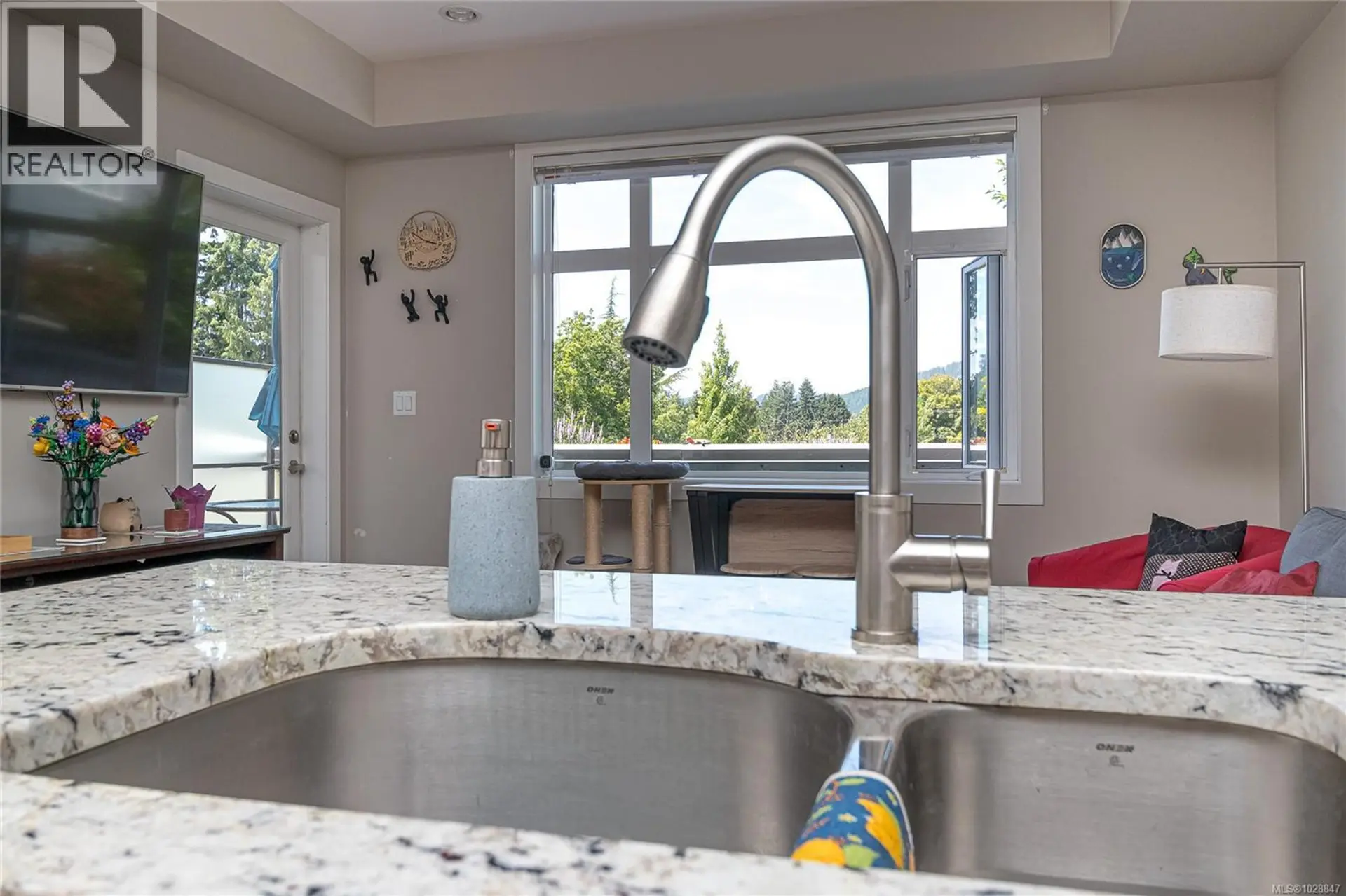 Property at #203 2655 SOOKE RD, Langford, BC