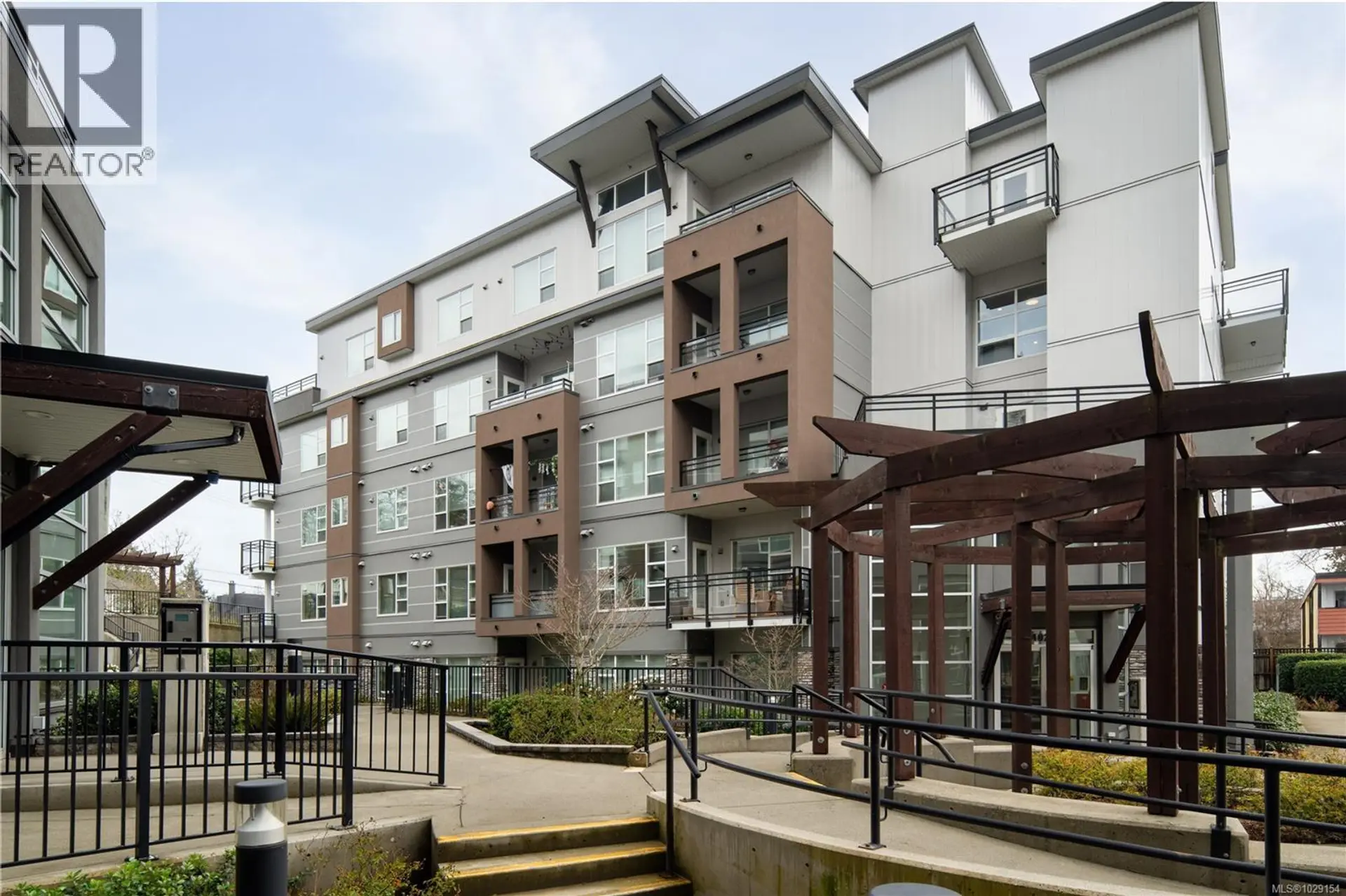 Property at #106 1020 INVERNESS RD, Saanich, BC