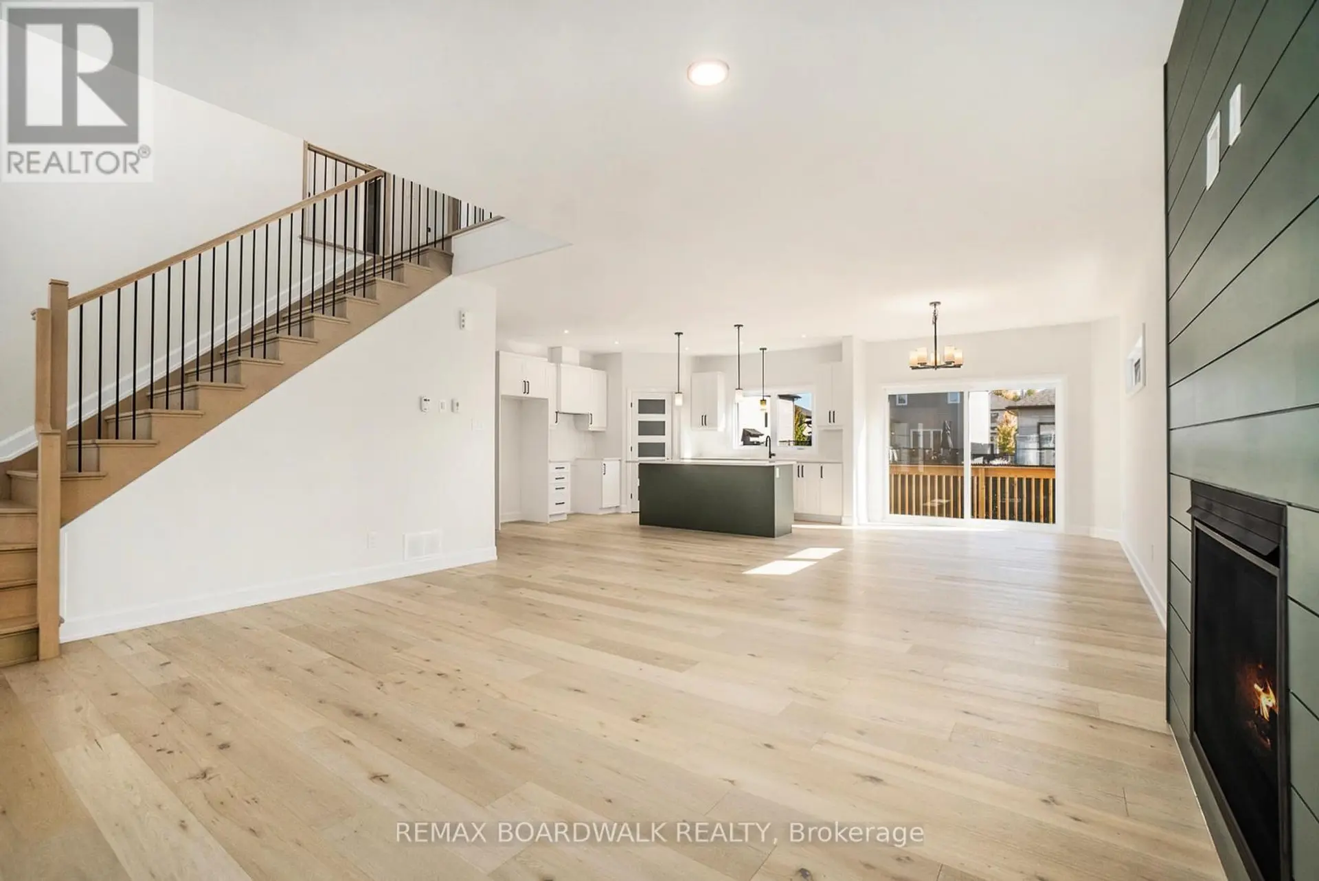 619 GENEVA CRESCENT - Image 5