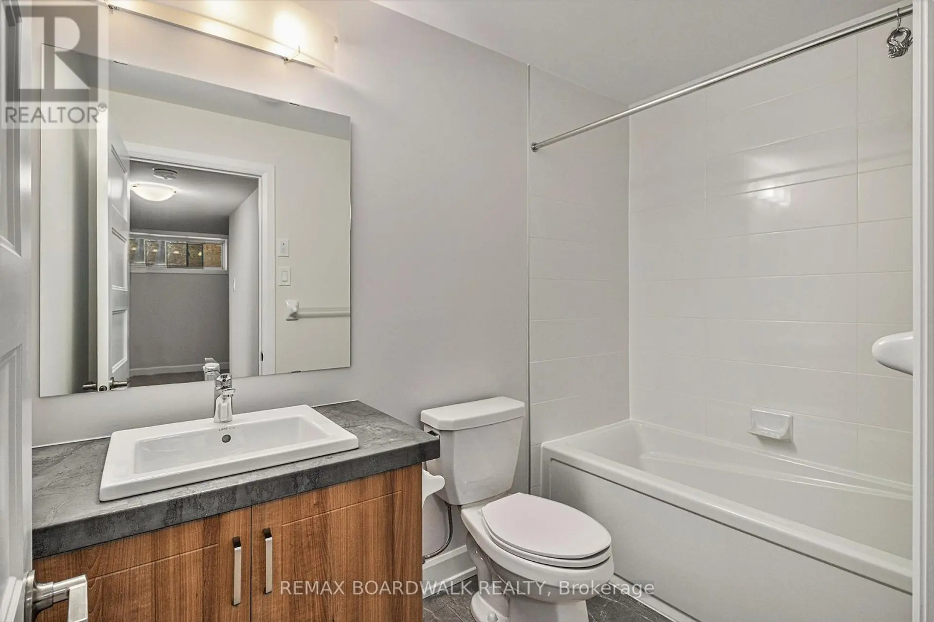 456 FALCON LANE - Image 15