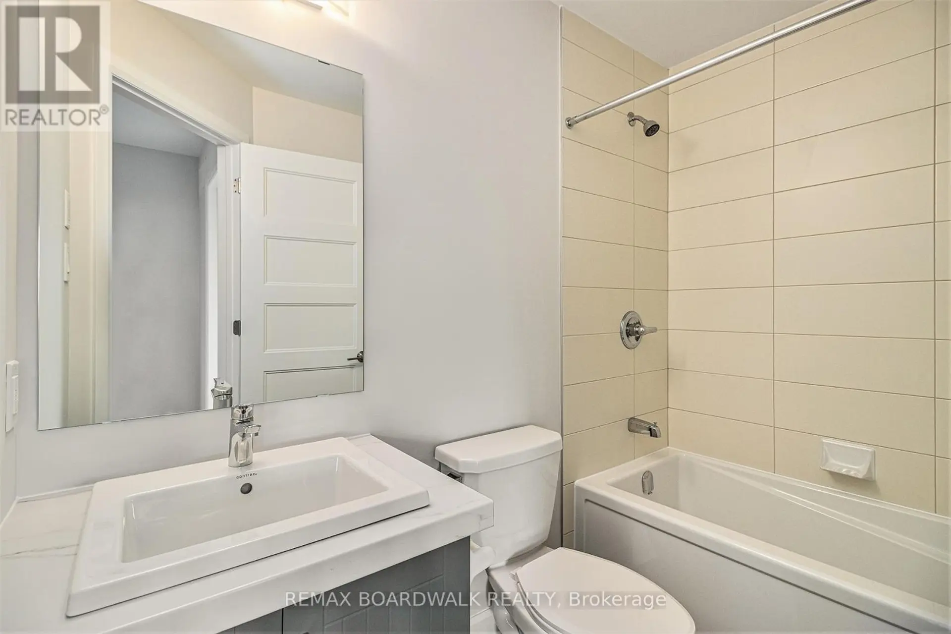 456 FALCON LANE - Image 9