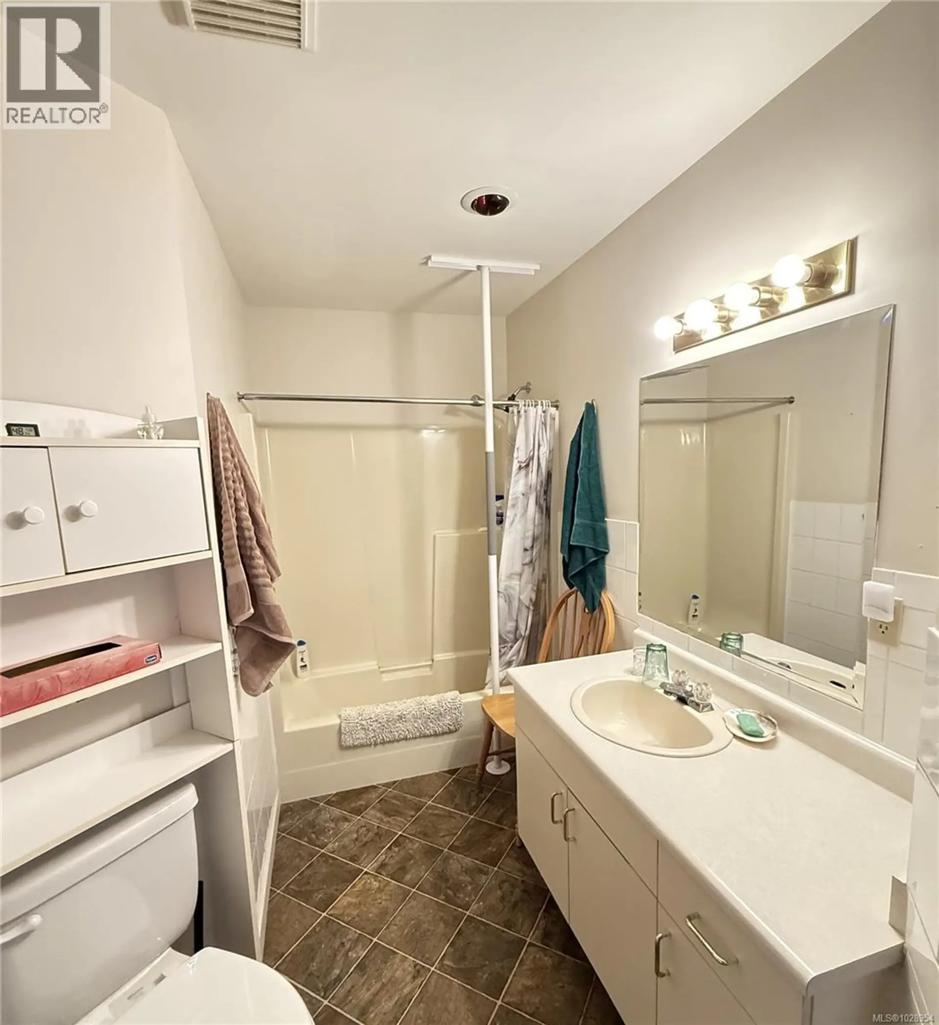 Property at #3 130 CORBETT RD, Salt Spring, BC