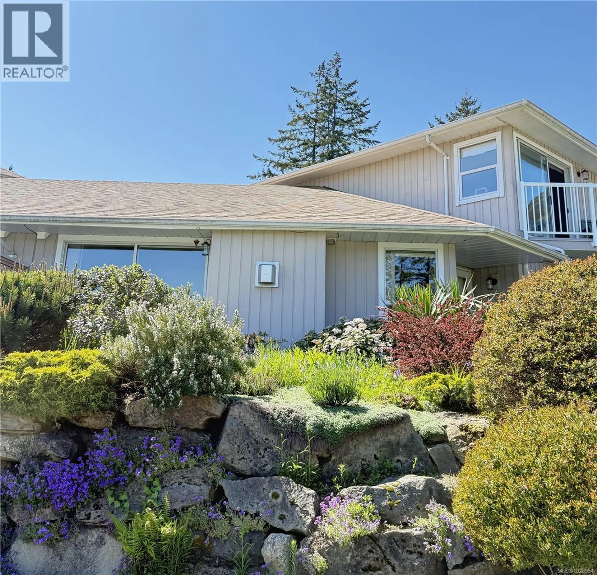Property at #3 130 CORBETT RD, Salt Spring, BC