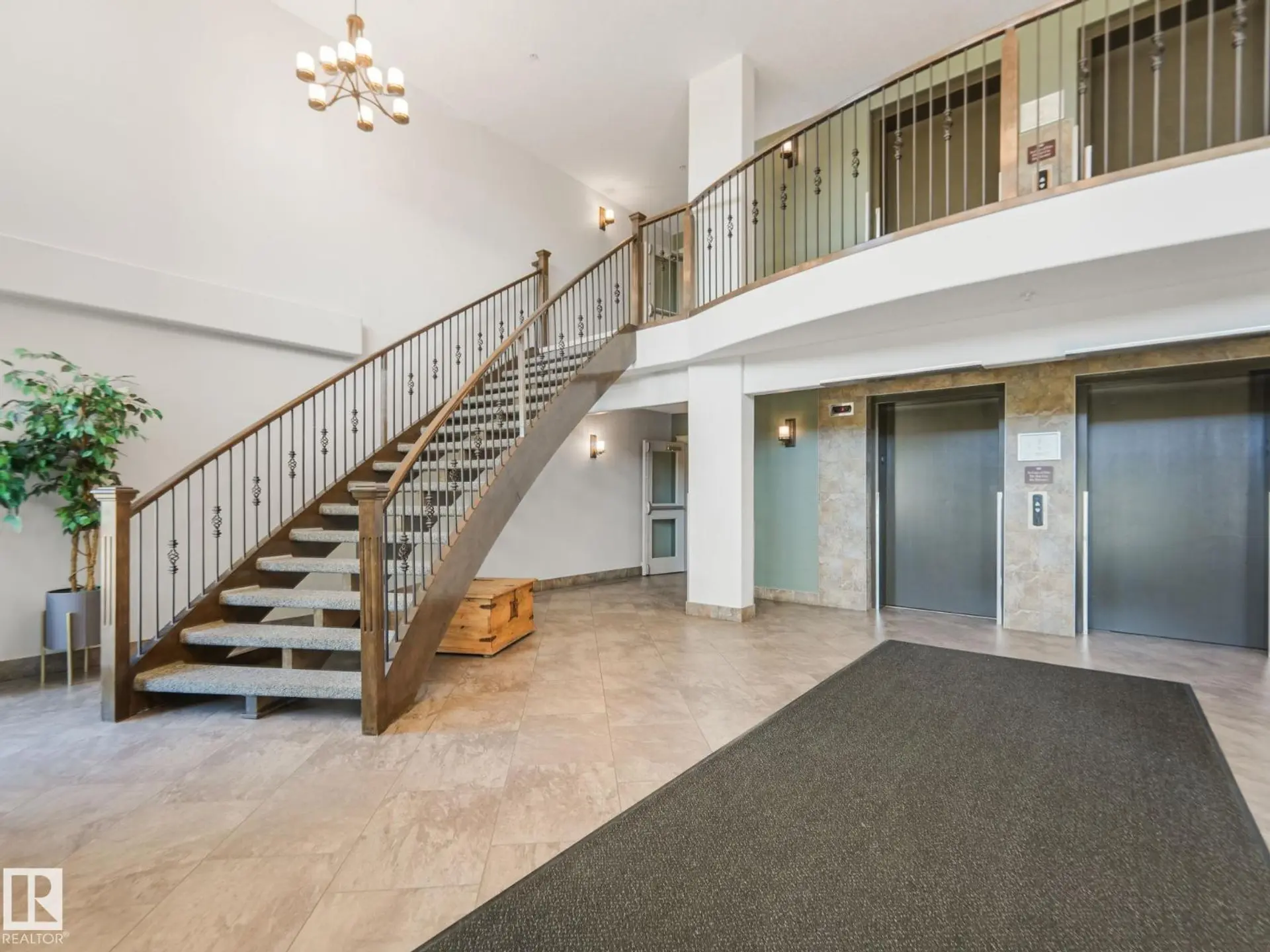 #412 12408 15 AV SW - Image 15