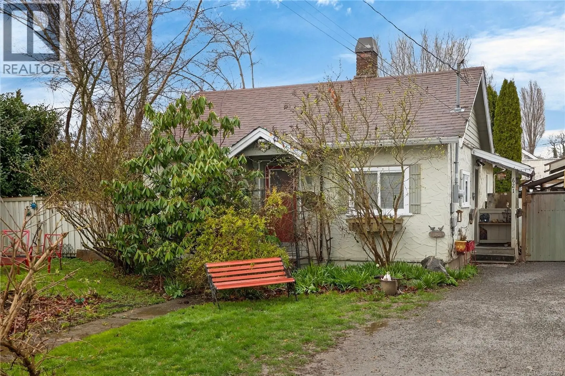 Property at 621 Coronation Ave, Duncan, BC