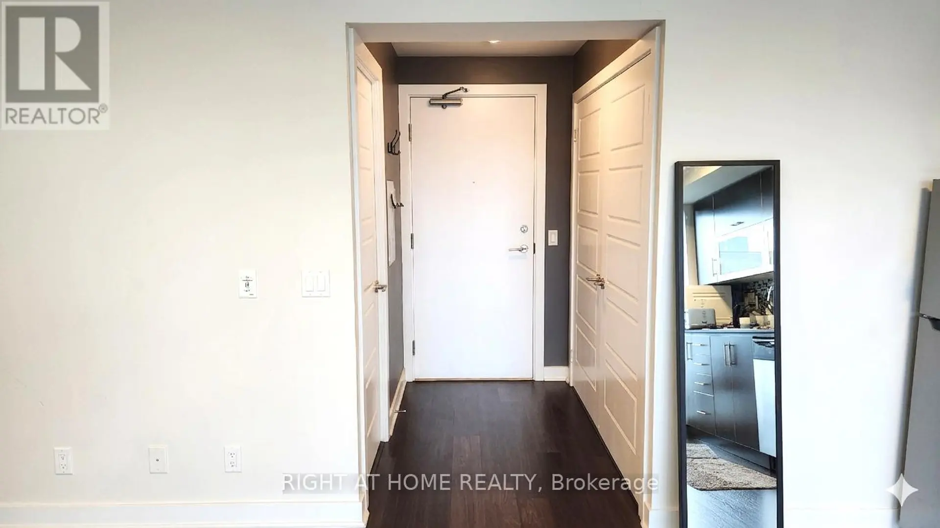 #809 100 WESTERN BATTERY ROAD - Image 10
