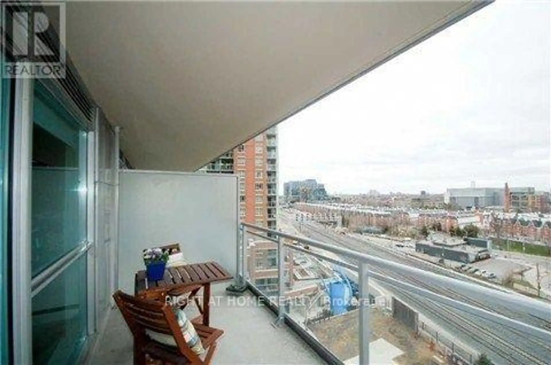 #809 100 WESTERN BATTERY ROAD - Image 12