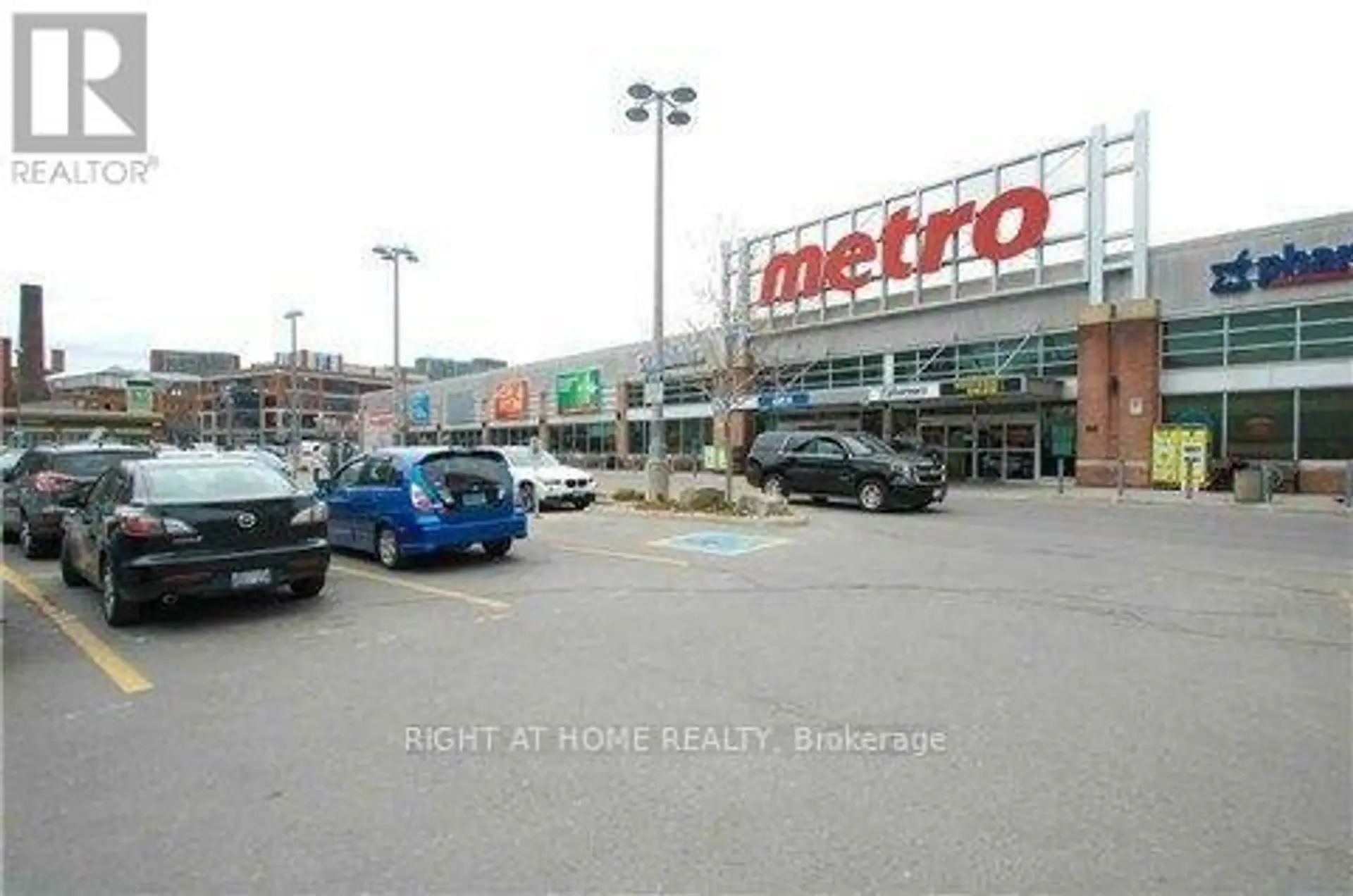 #809 100 WESTERN BATTERY ROAD - Image 16
