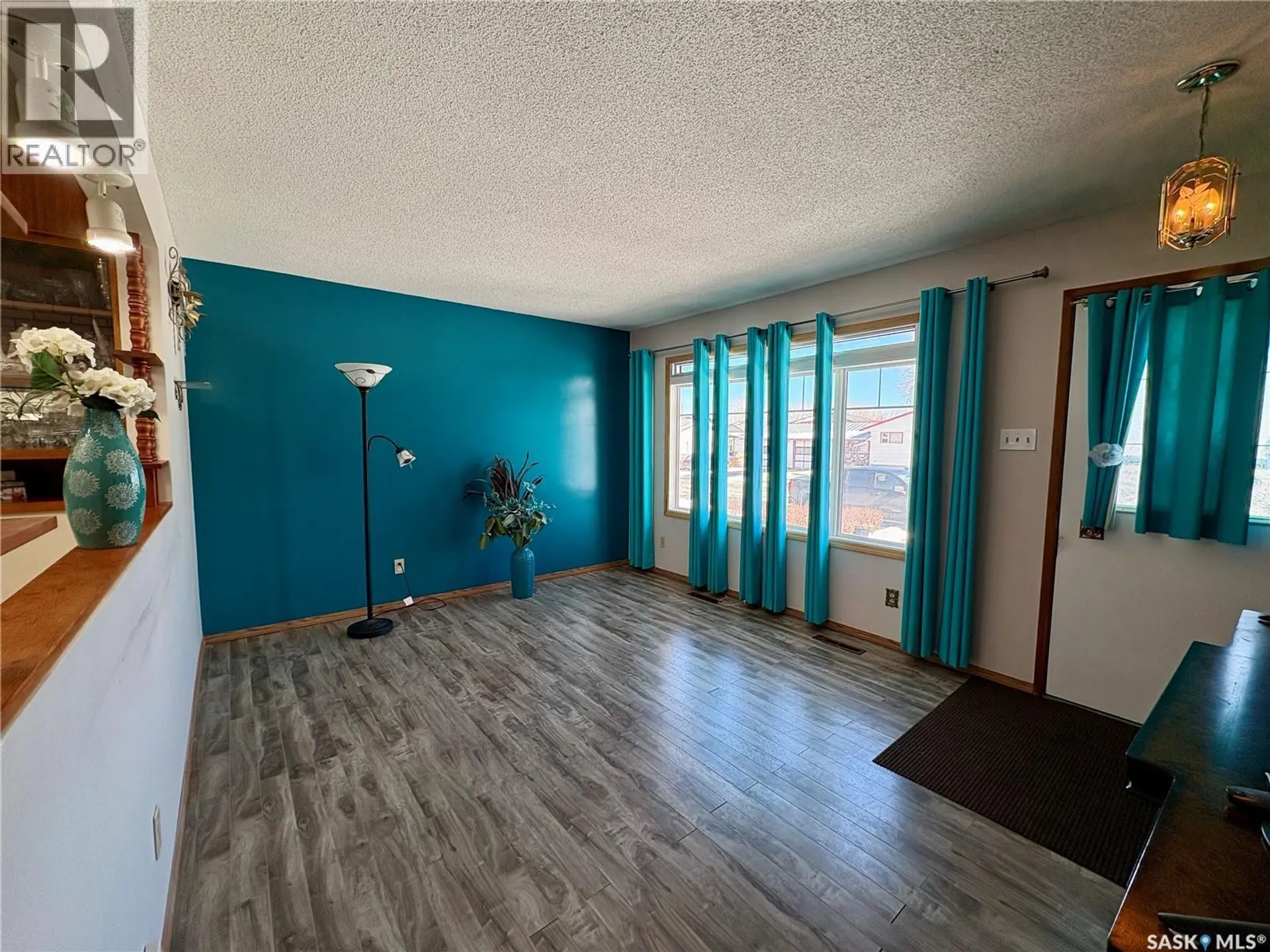 480 8th AVENUE SE - Image 6