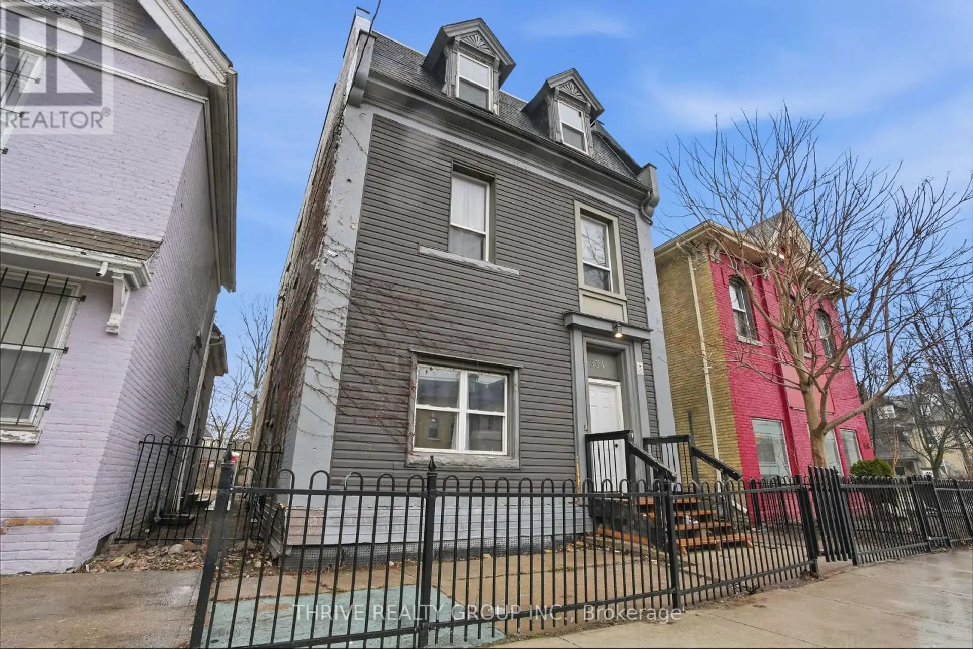 532-538 DUNDAS STREET - Image 4