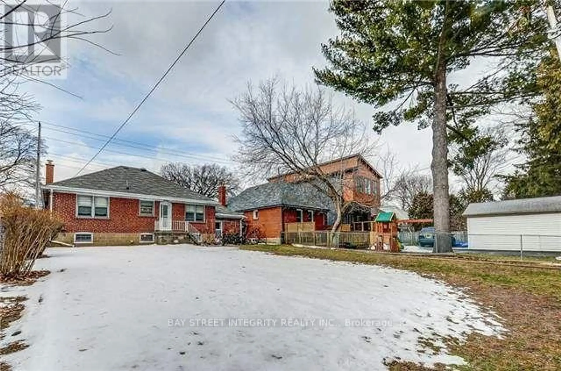 889 ROYAL YORK ROAD - Image 18