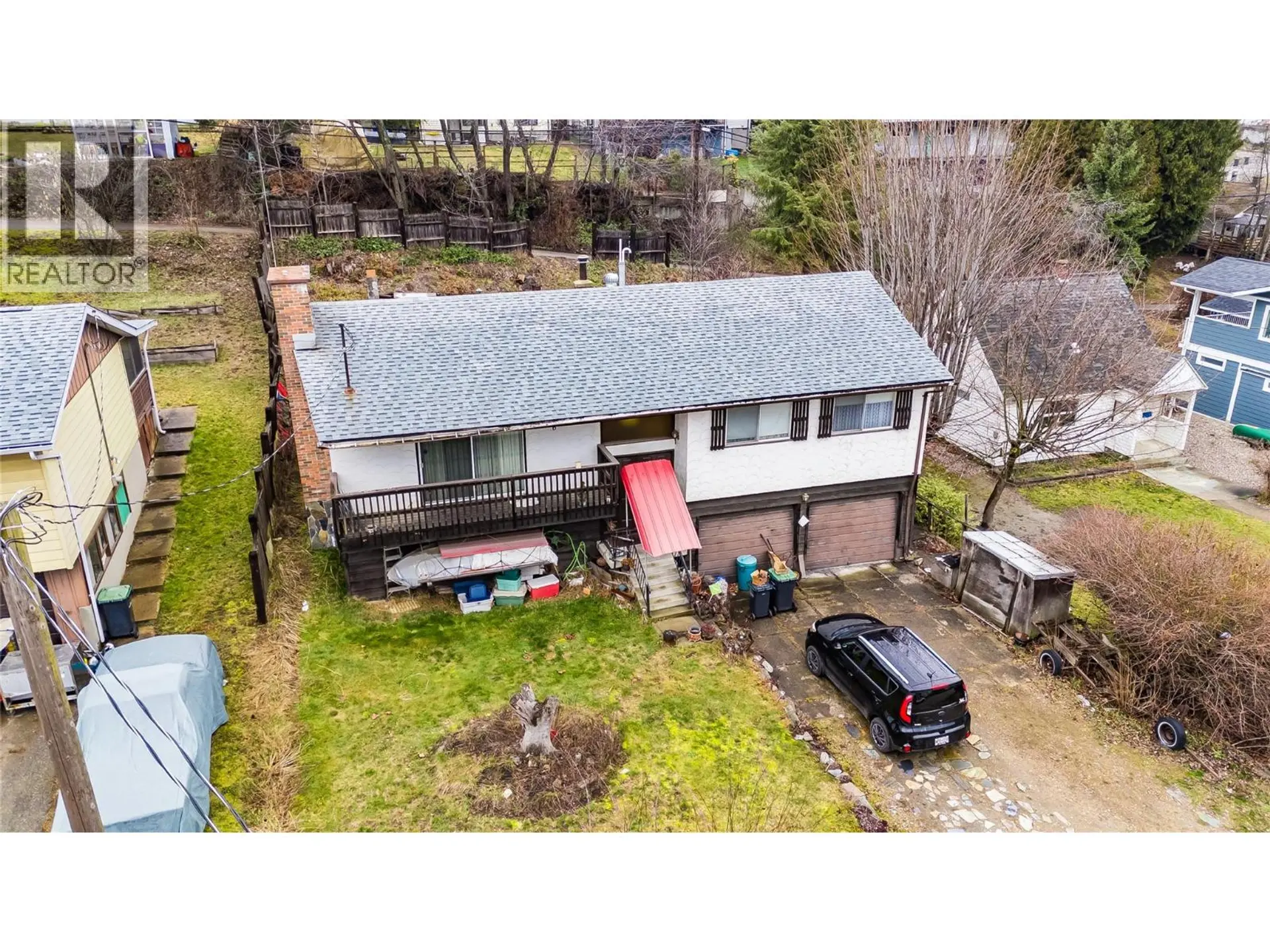 Property at 626 9th Avenue, Castlegar, BC