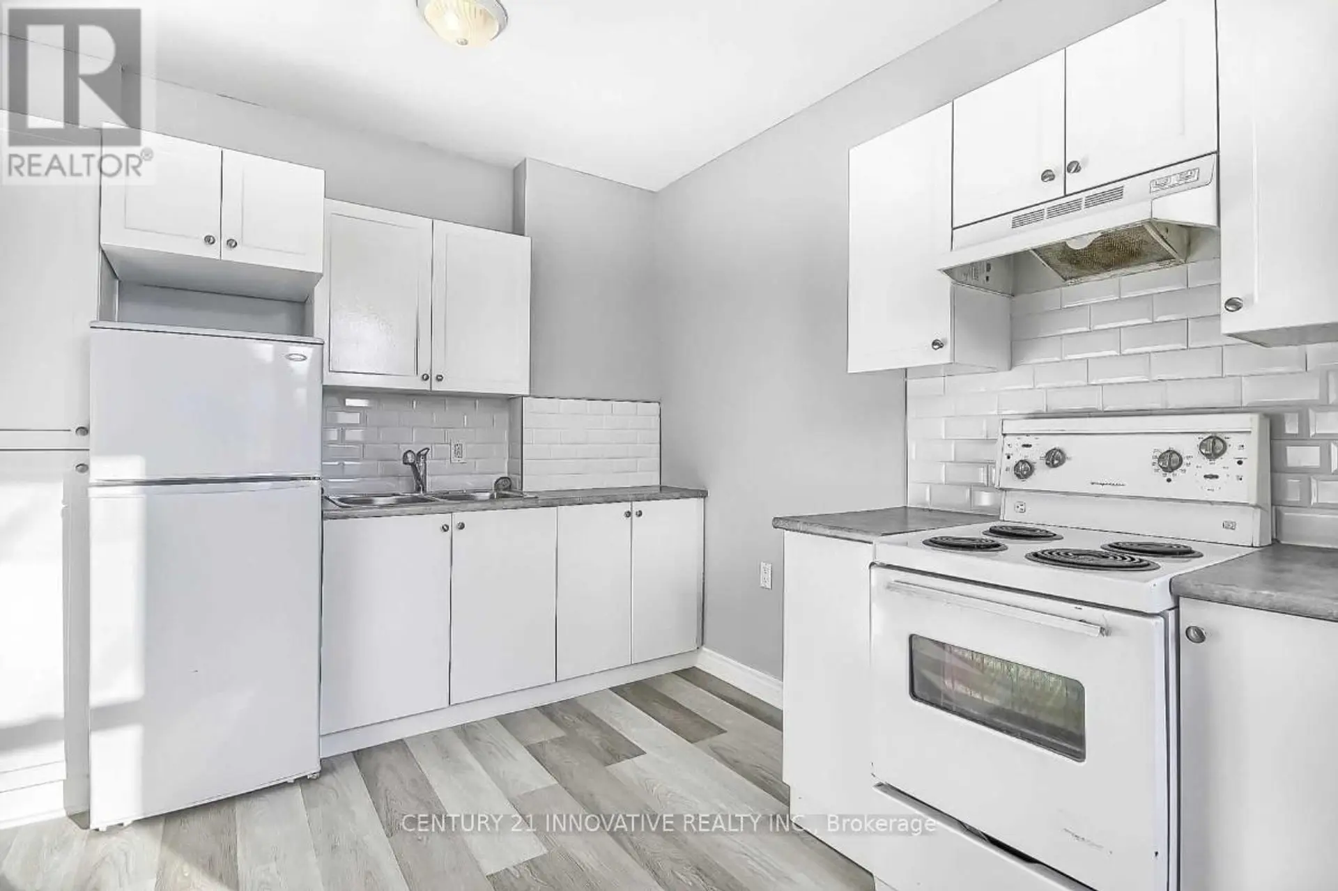 211 ALBERT STREET - Image 10