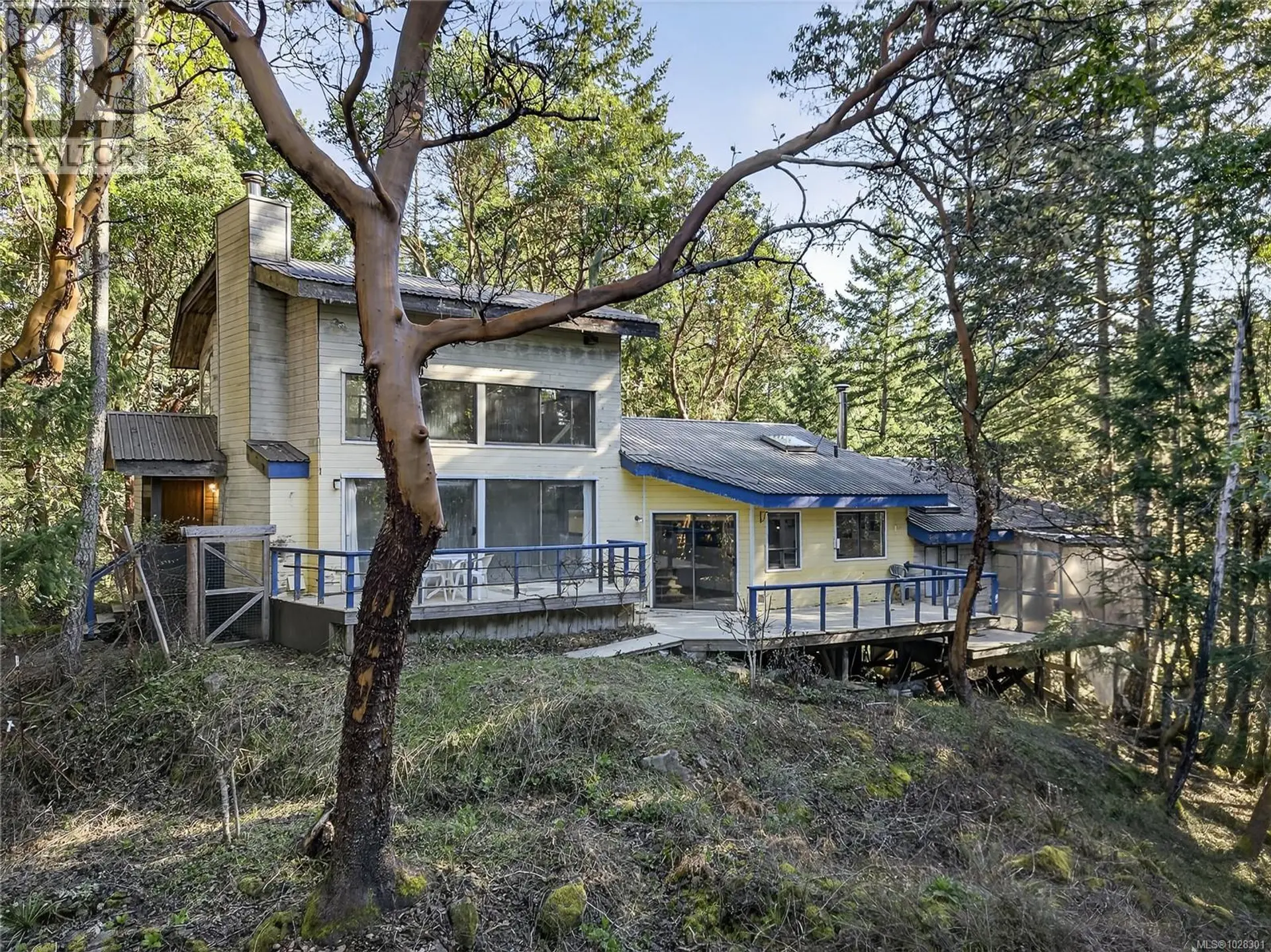 Property at 160 Sky Valley Rd, Salt Spring, BC