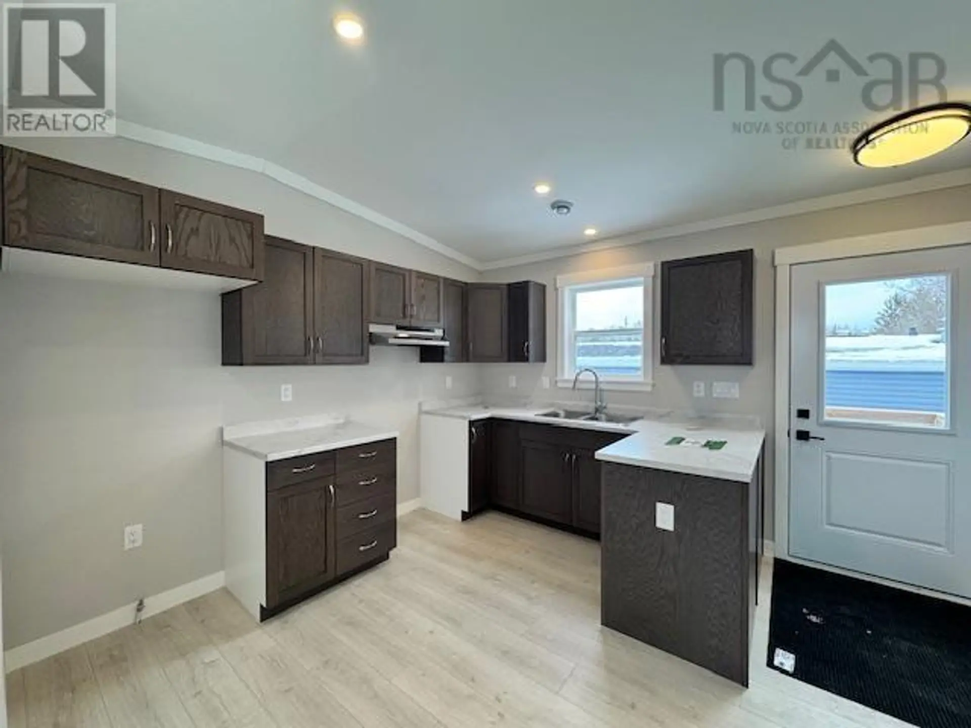 29 SHARON DRIVE - Image 7