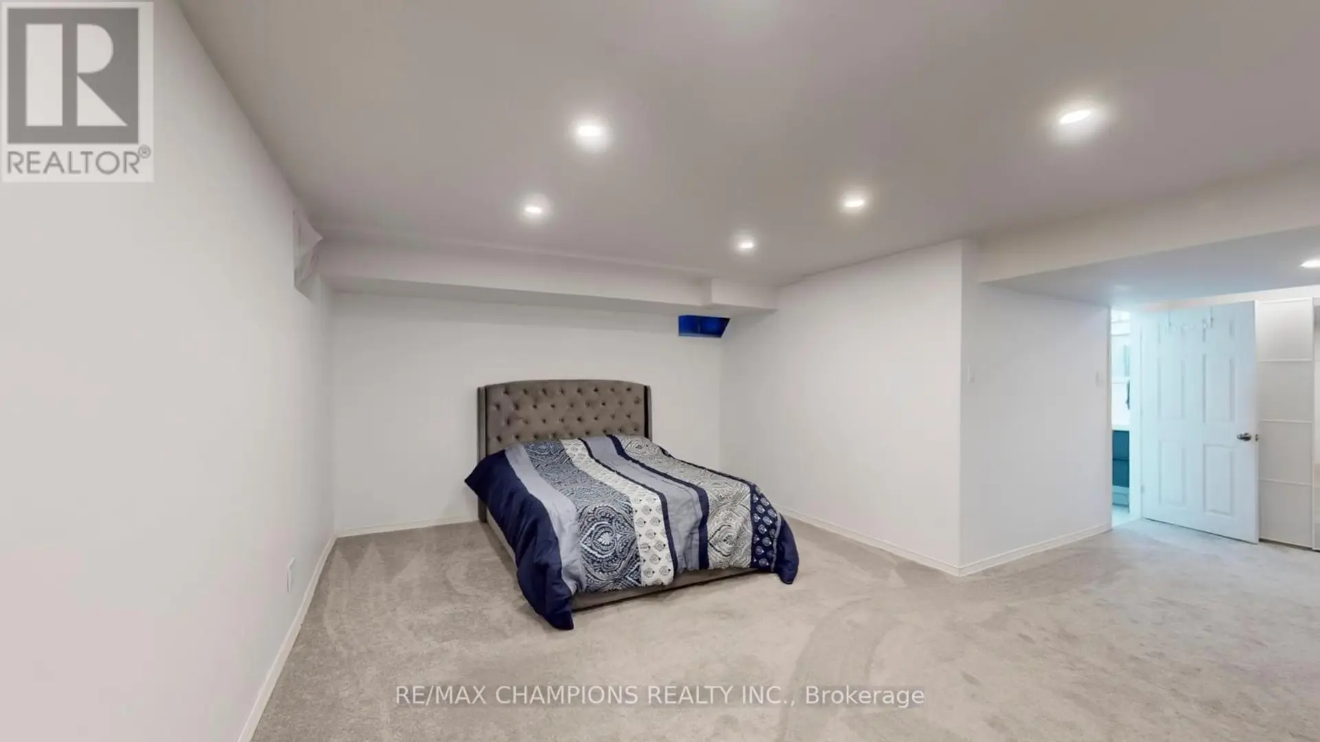 135 URAL CIRCLE - Image 15