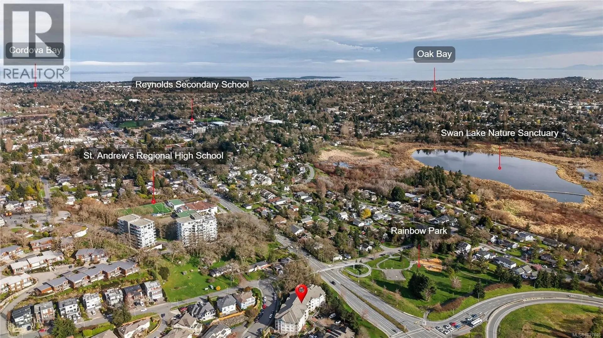 Property at #204 799 BLACKBERRY RD, Saanich, BC