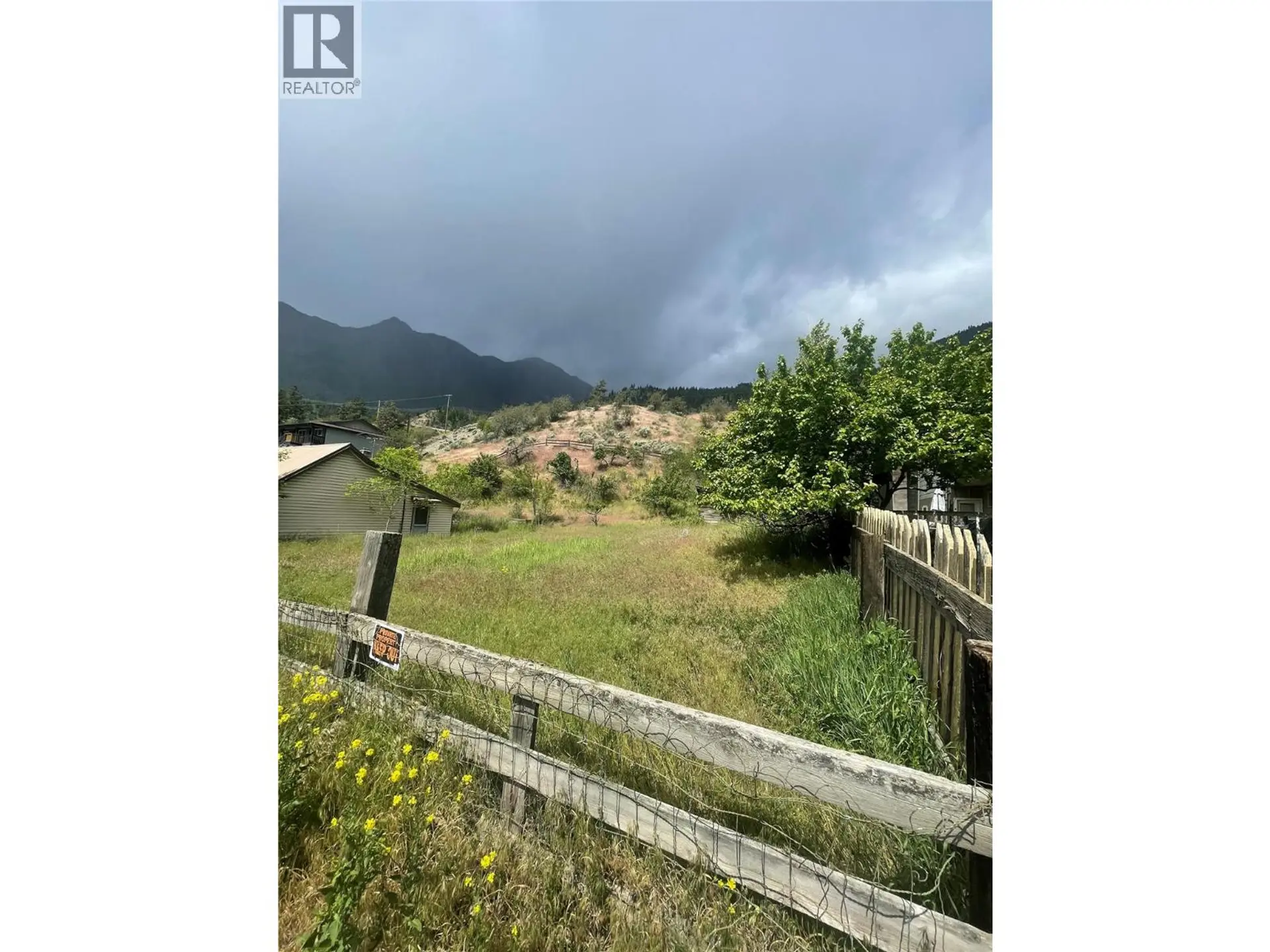 Property at 685 RUSSELL LANE, Lillooet, BC