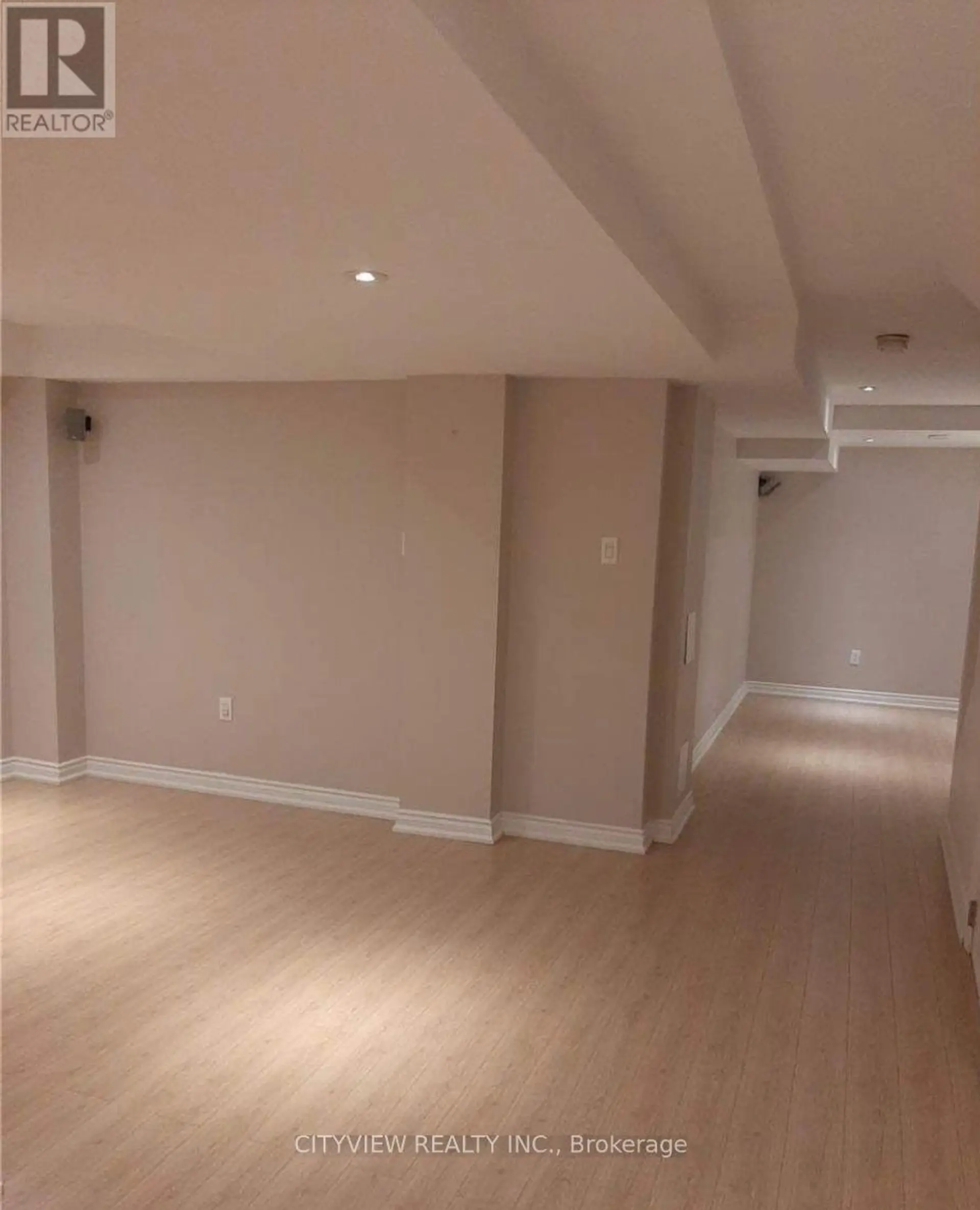 2140 OAKPOINT ROAD - Image 7
