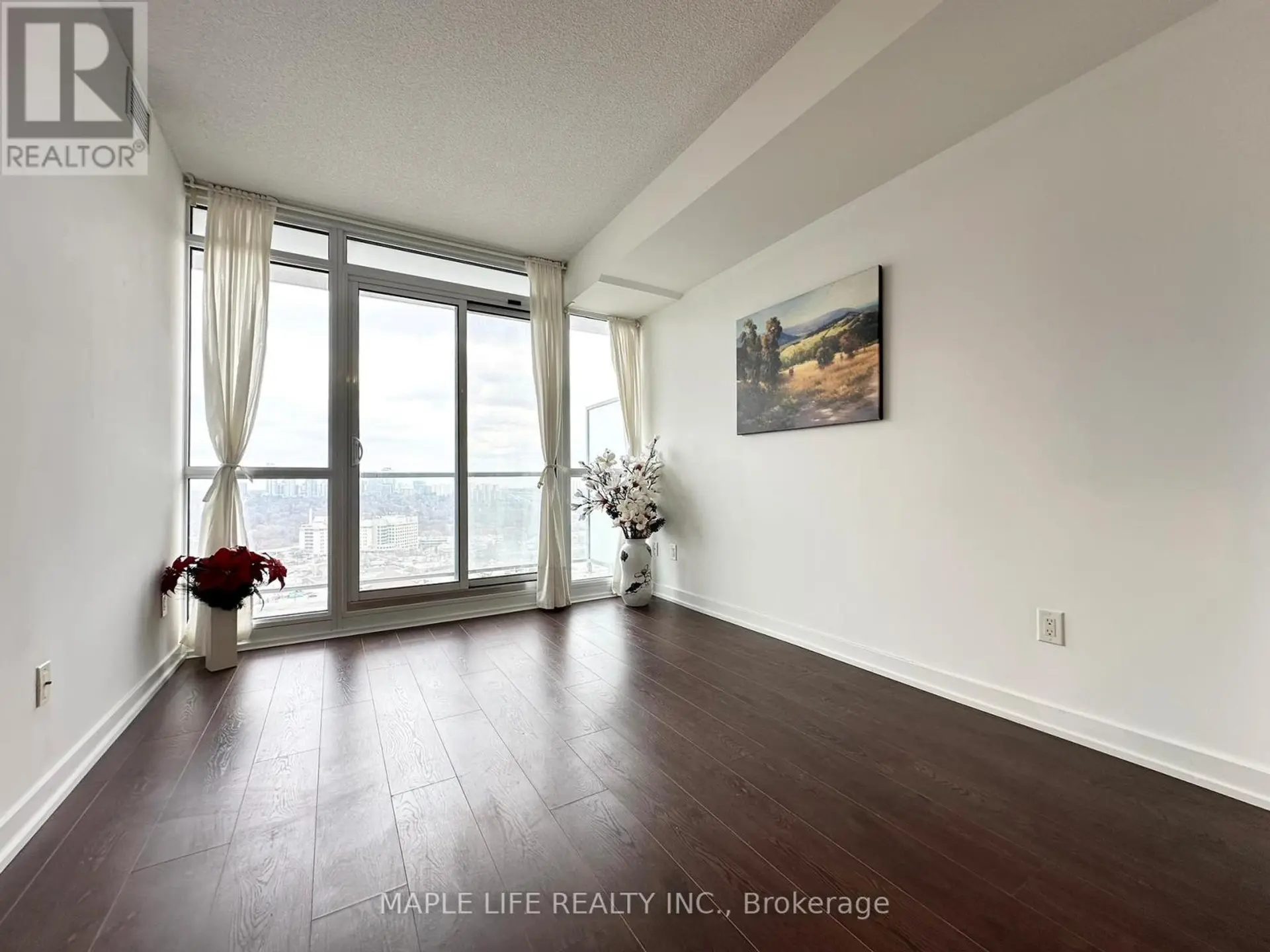 #2502 121 MCMAHON DRIVE - Image 5