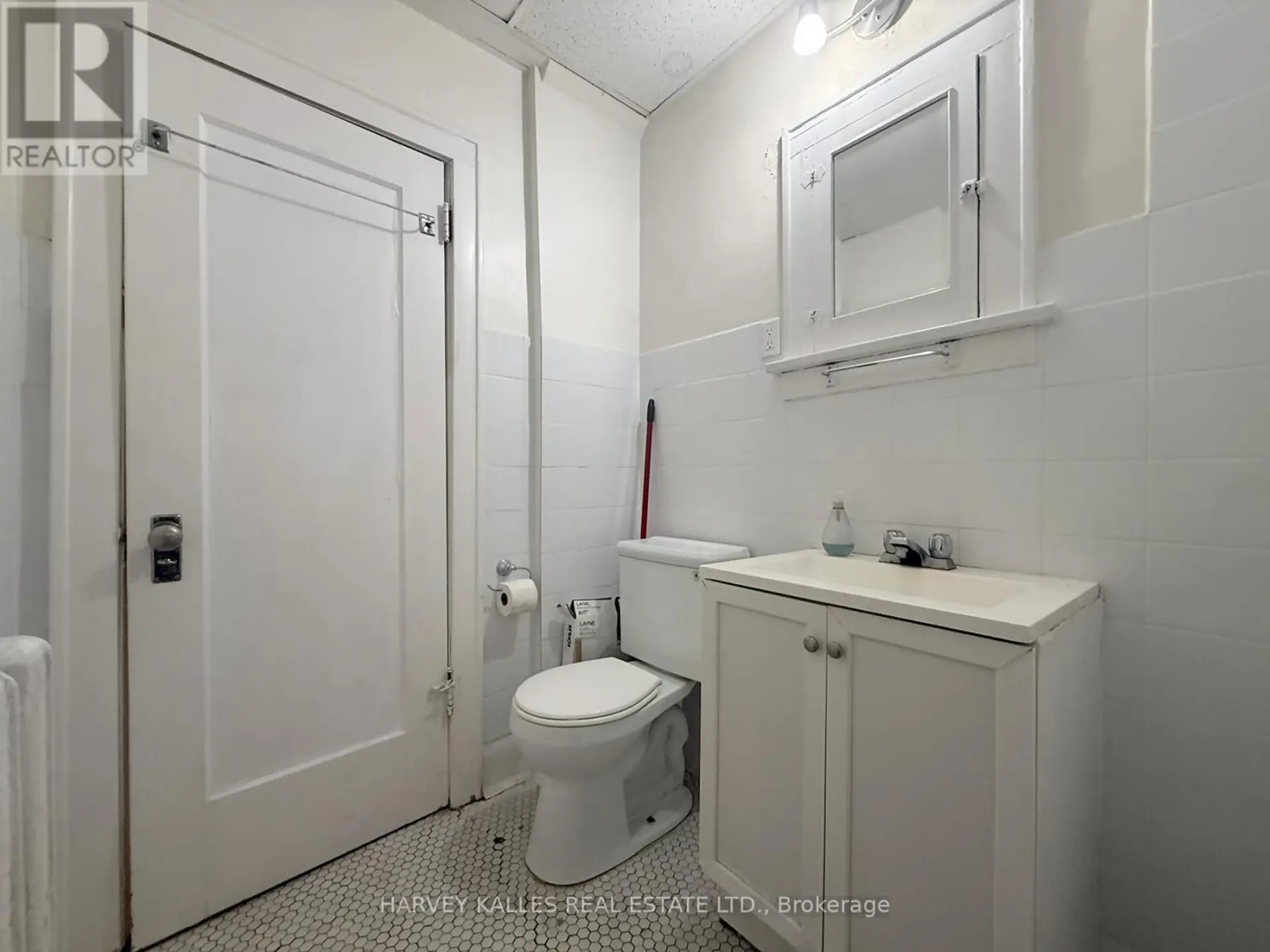 1131 AVENUE ROAD - Image 12