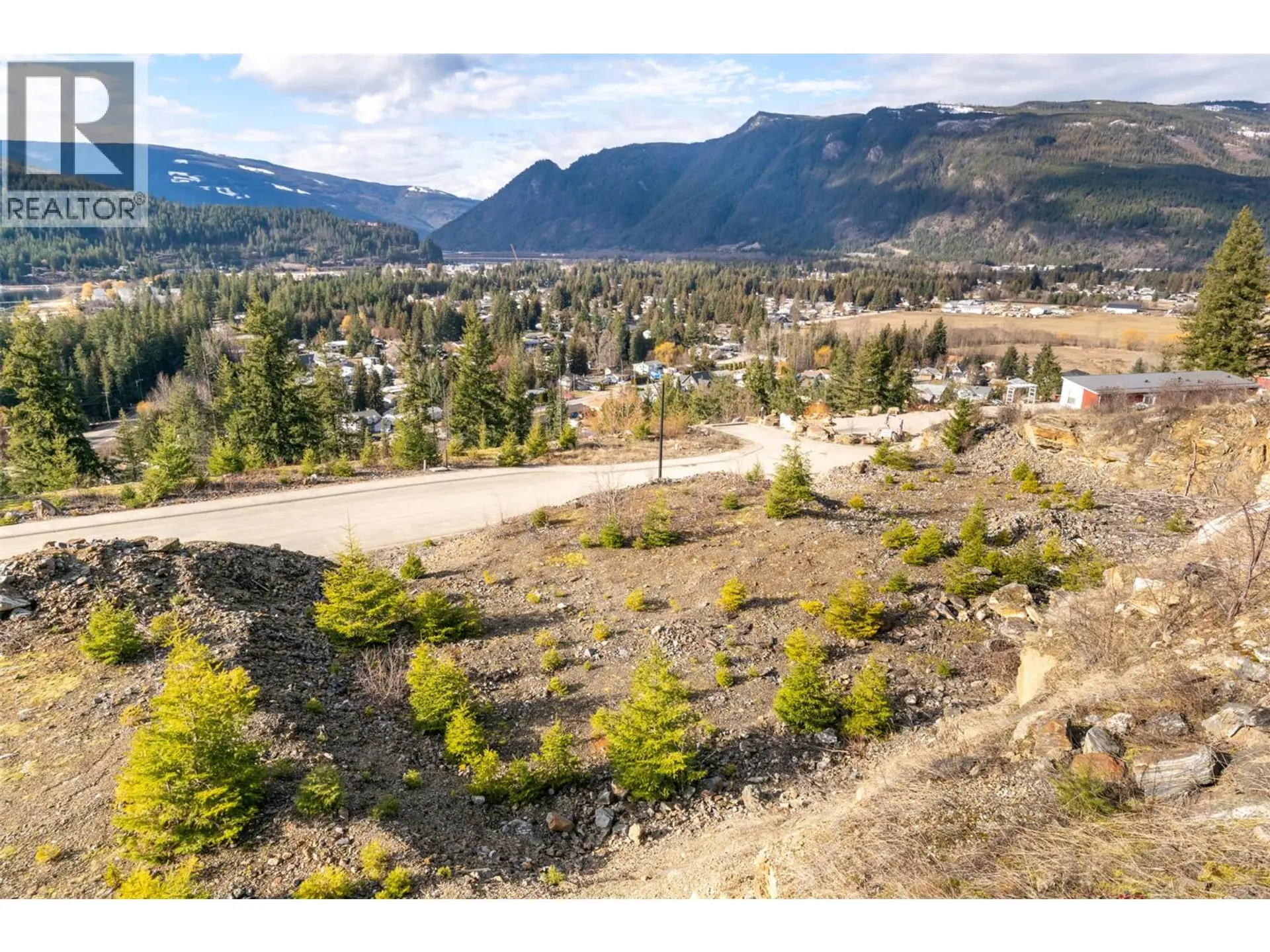 Property at 283 BAYVIEW DRIVE, Sicamous, BC