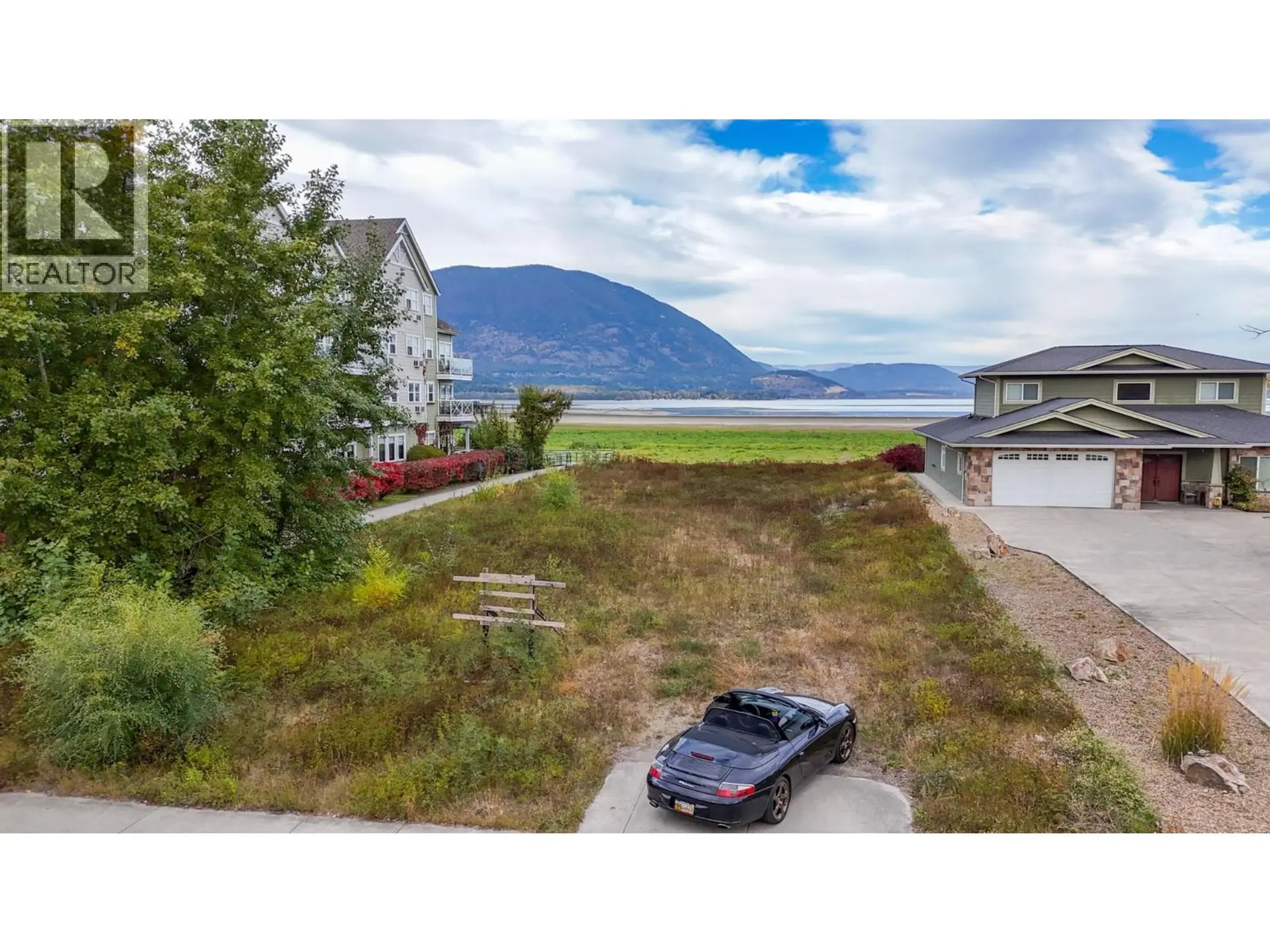 Property at 721 HARBOURFRONT DRIVE NE, Salmon Arm, BC