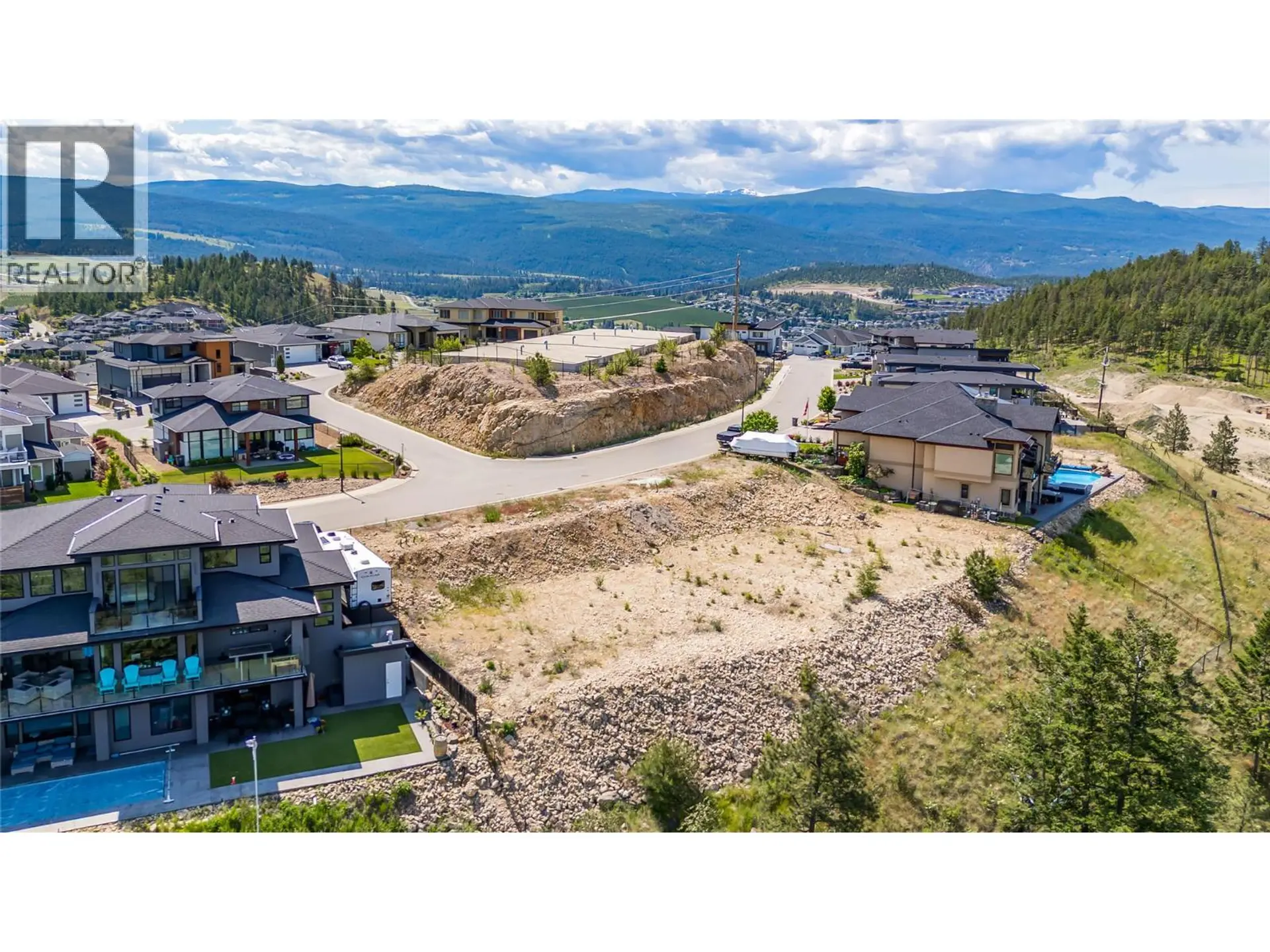 Property at 1726 CARNEGIE STREET, Kelowna, BC