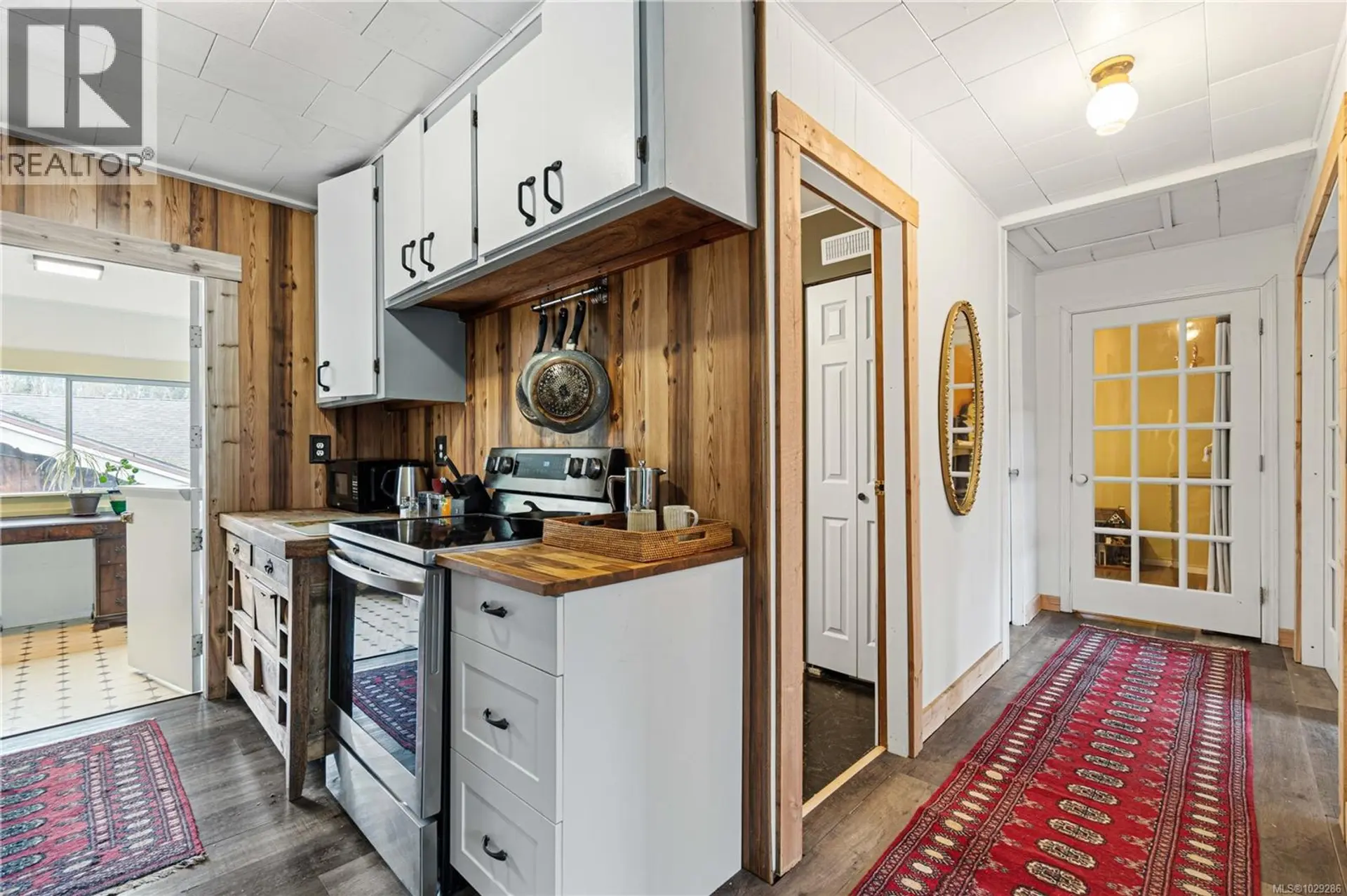 Property at 980 POPLAR WAY, Whiskey Creek, BC