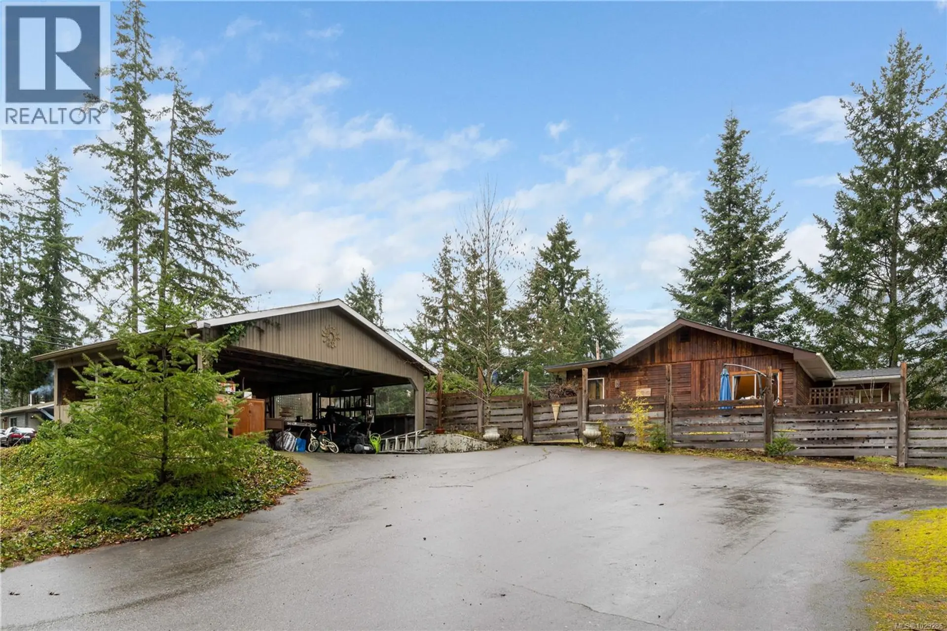 Property at 980 POPLAR WAY, Whiskey Creek, BC