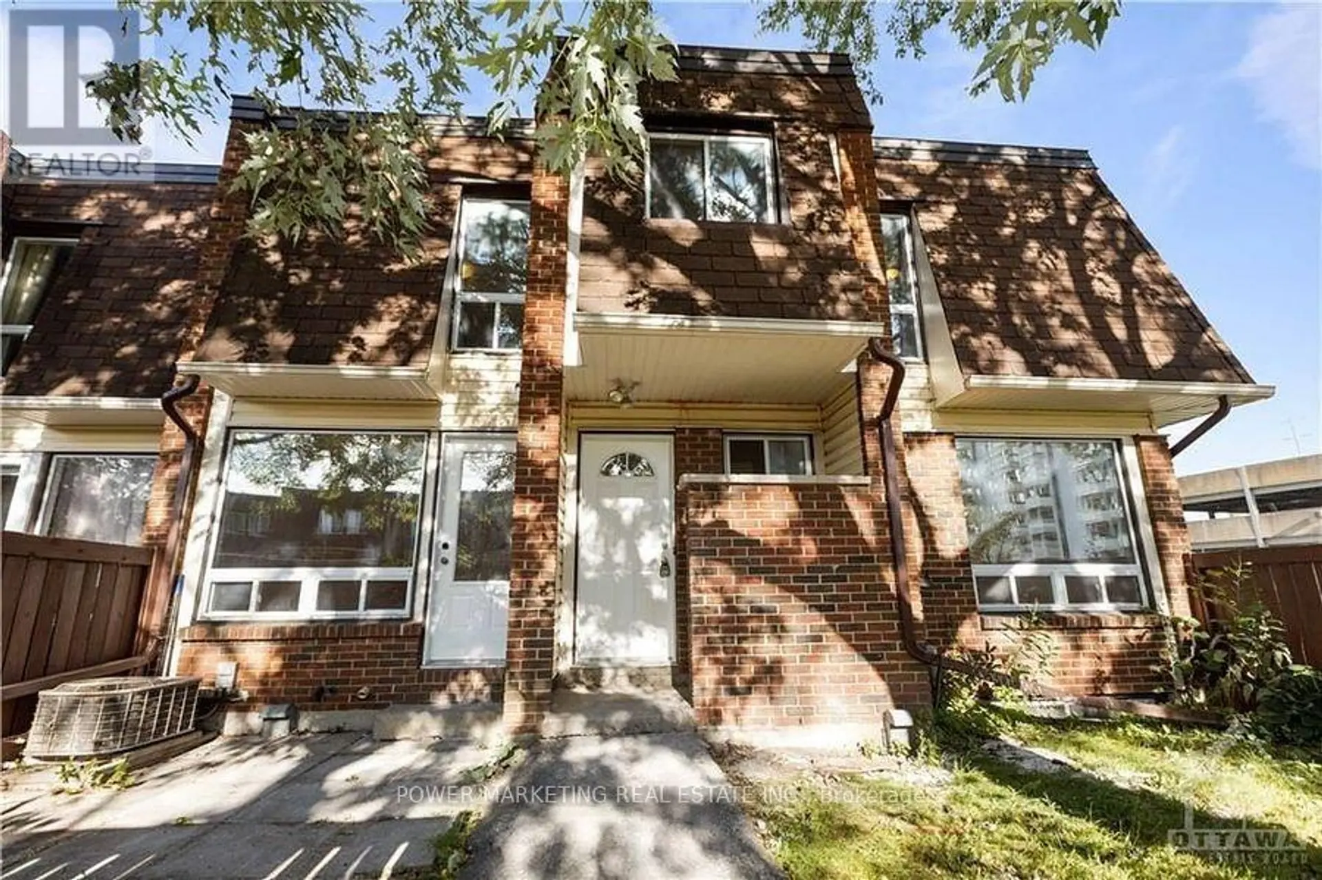 #41 2939 FAIRLEA CRESCENT