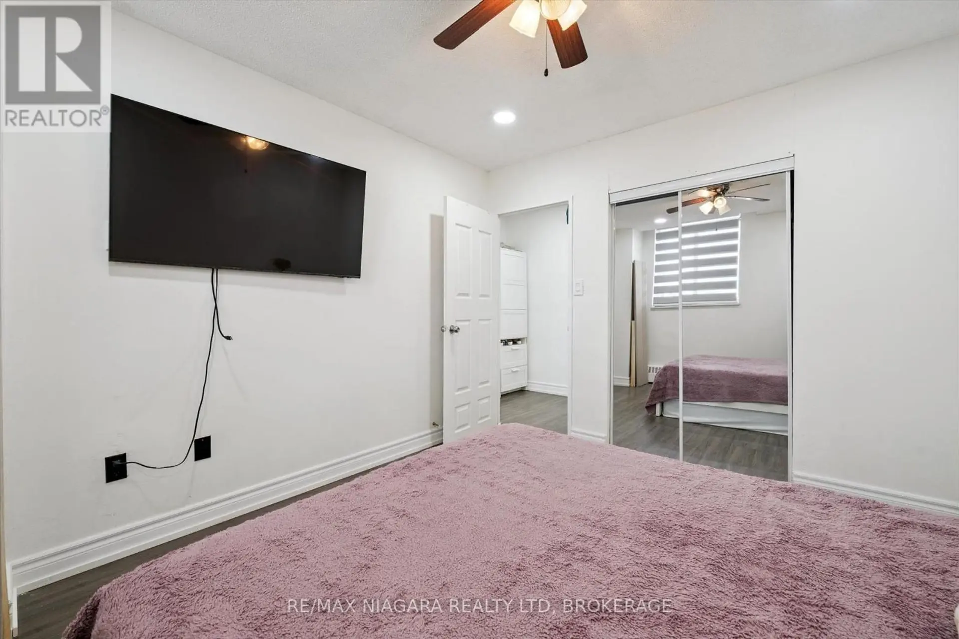 #2306 340 DIXON ROAD - Image 16