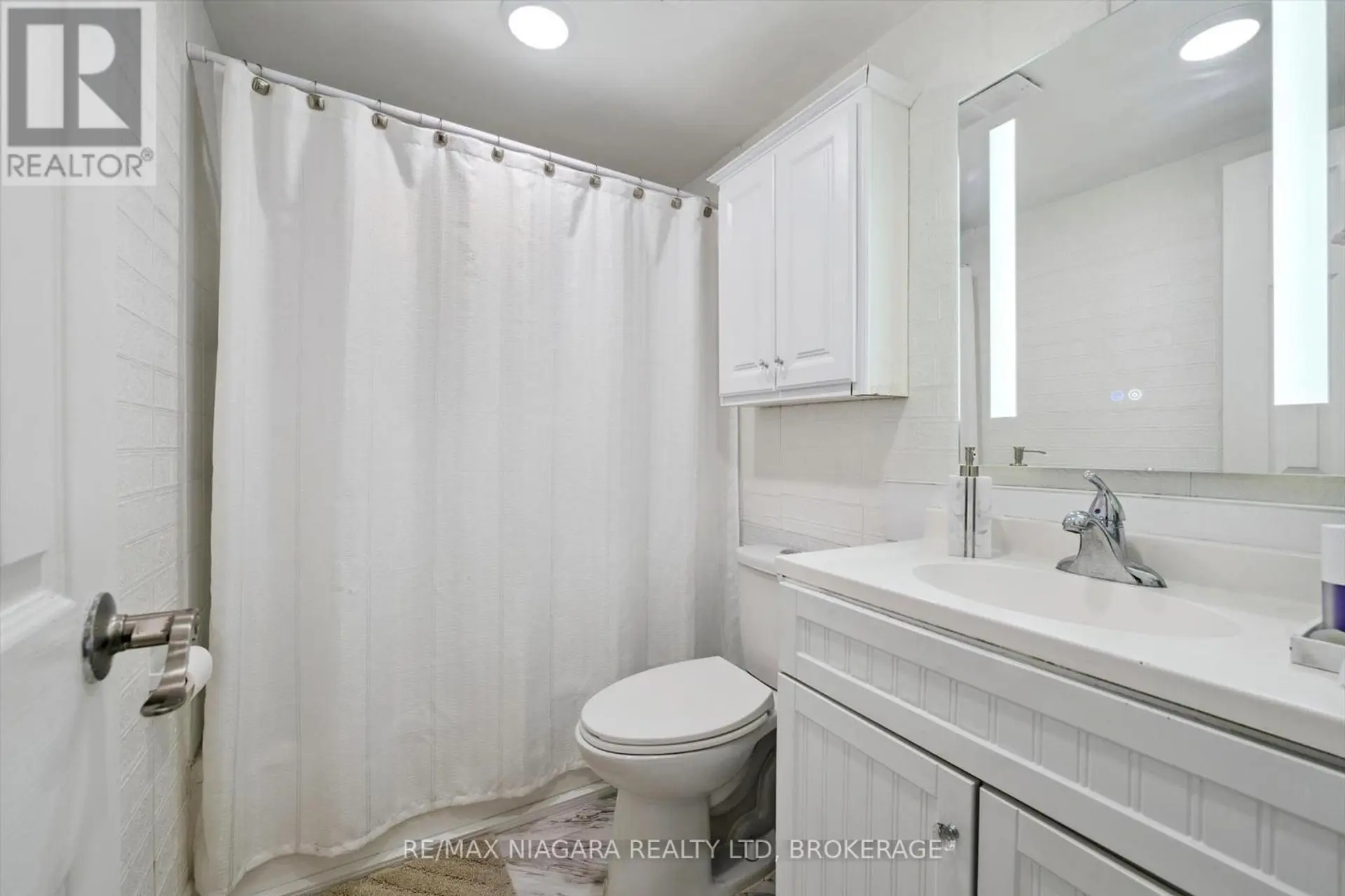 #2306 340 DIXON ROAD - Image 17