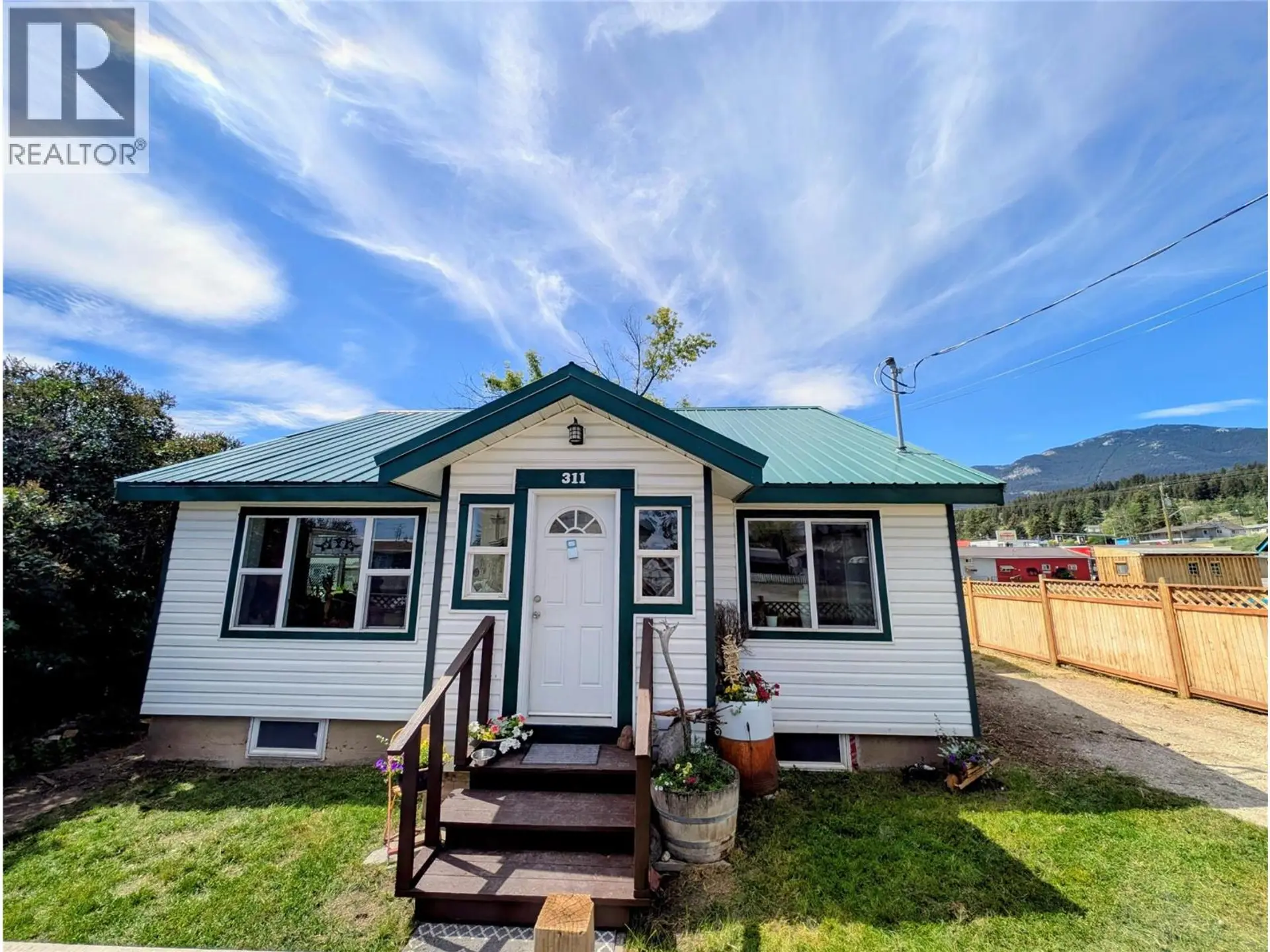 Property at 311 DEWDNEY AVENUE, Clinton, BC