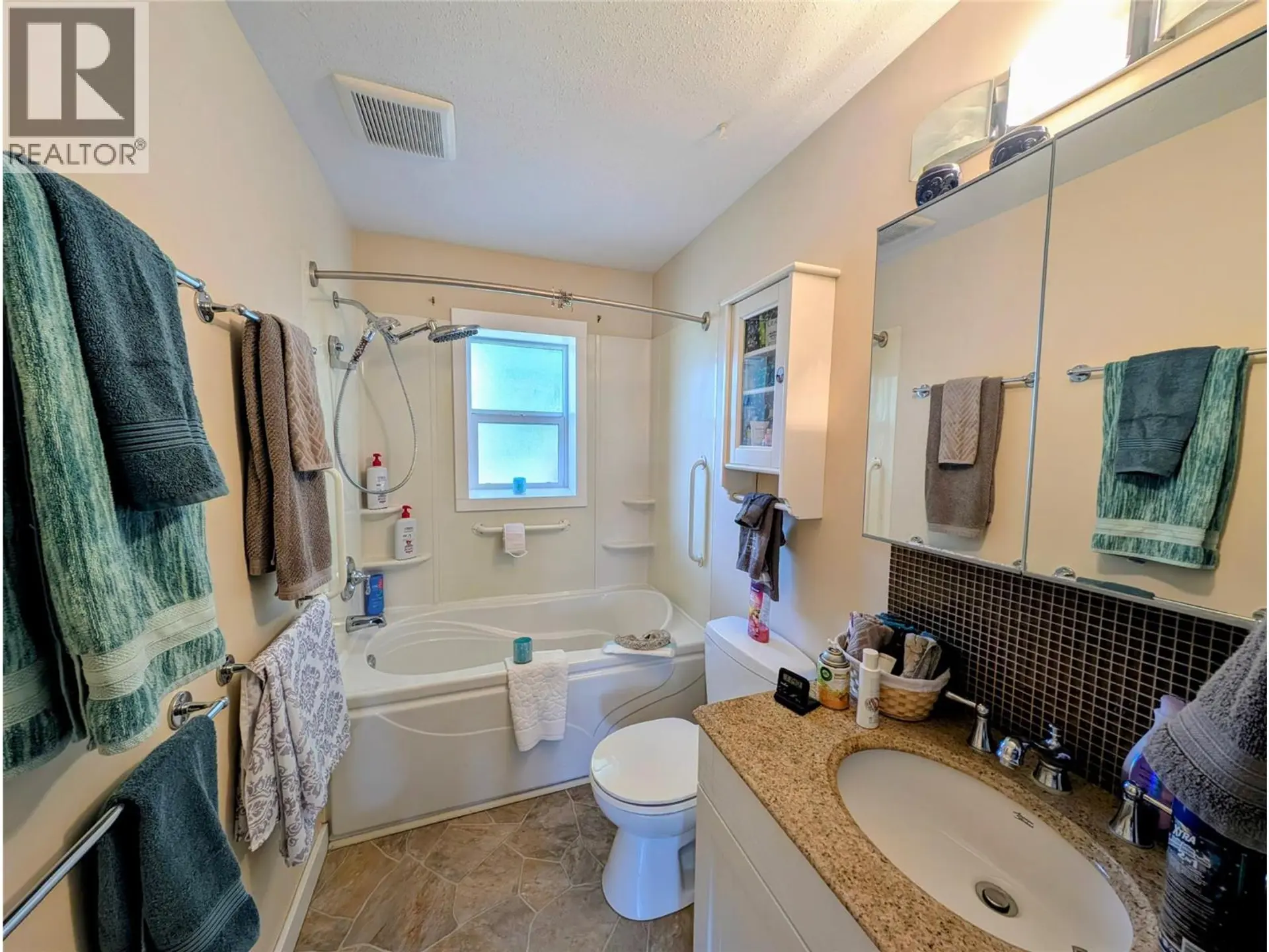 Property at 311 DEWDNEY AVENUE, Clinton, BC