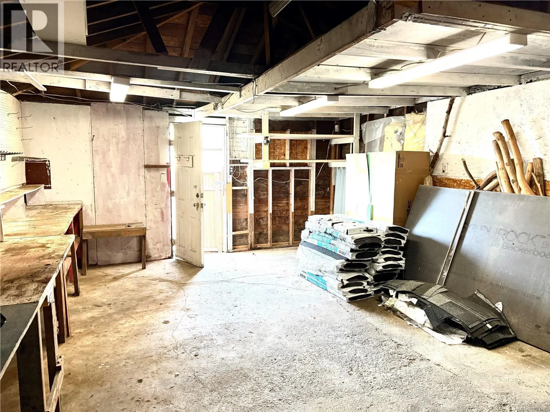 Property at 4021 8TH AVE, Port Alberni, BC