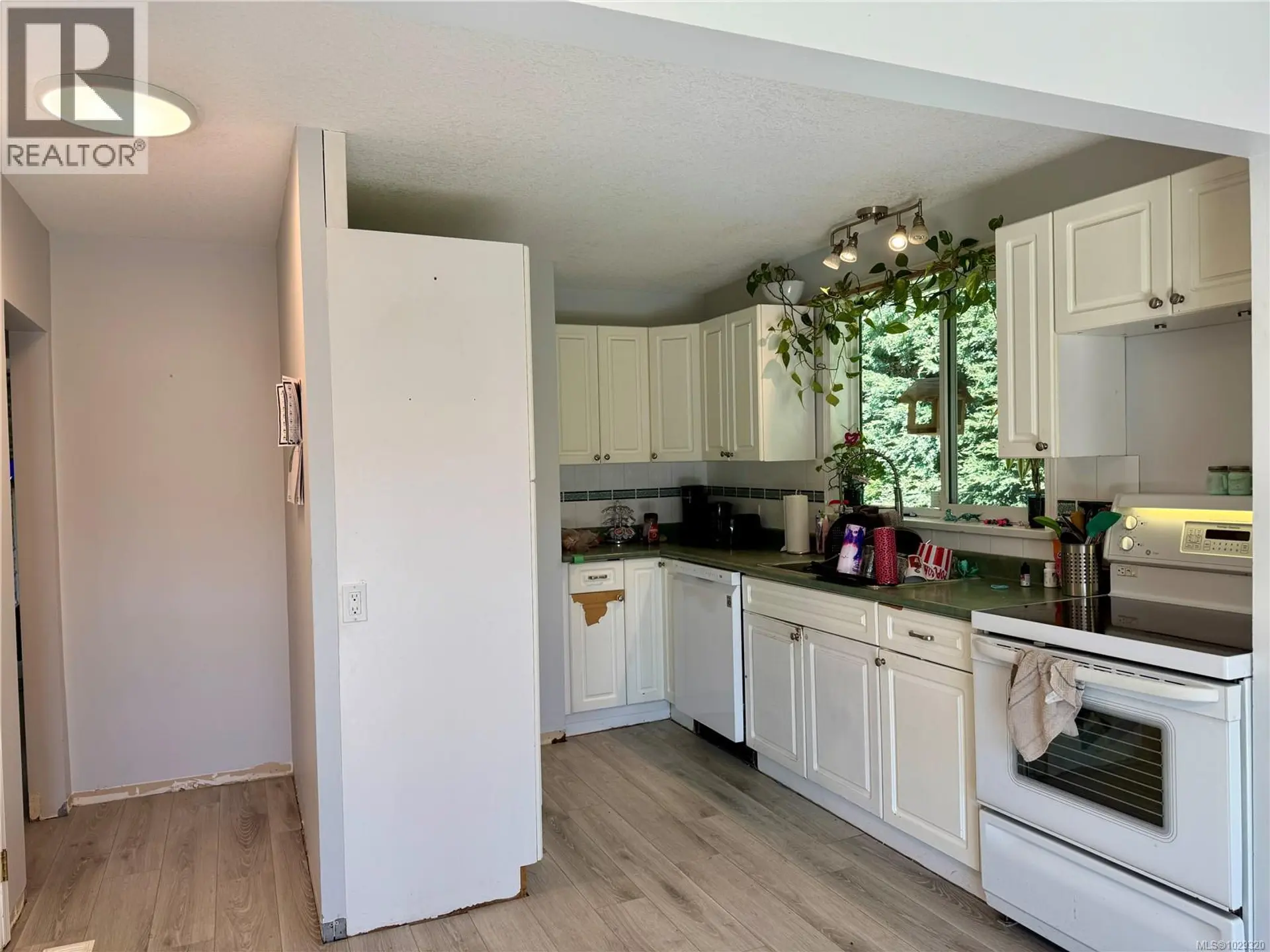 Property at 4021 8TH AVE, Port Alberni, BC