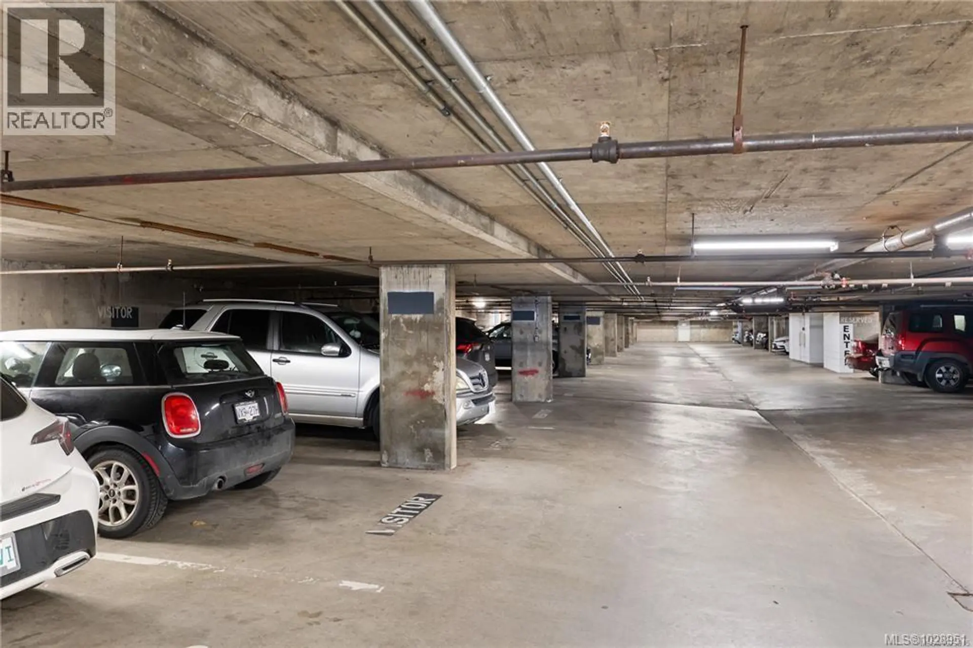 Property at #202 1725 CEDAR HILL CROSS RD, Saanich, BC