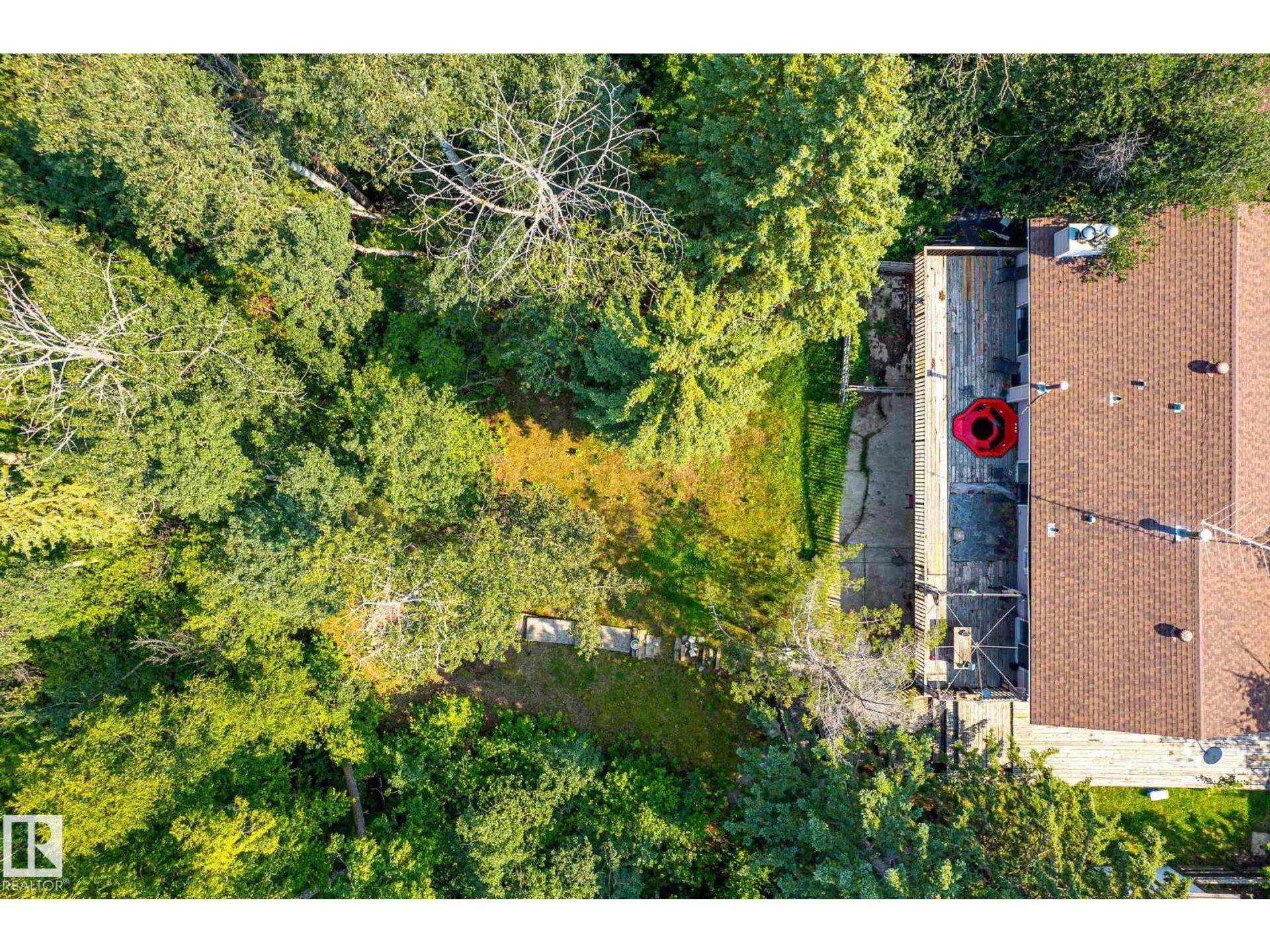 108 WINDERMERE DR NW - Image 15