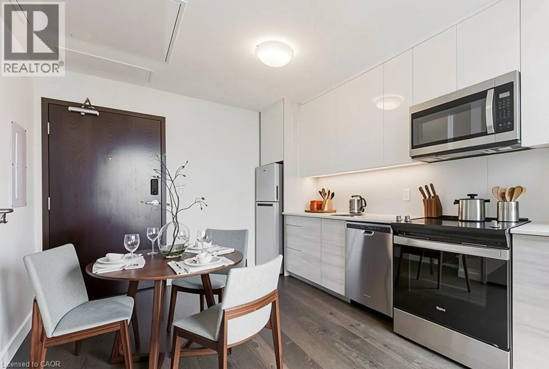 #1008 60 FREDERICK Street - Image 2