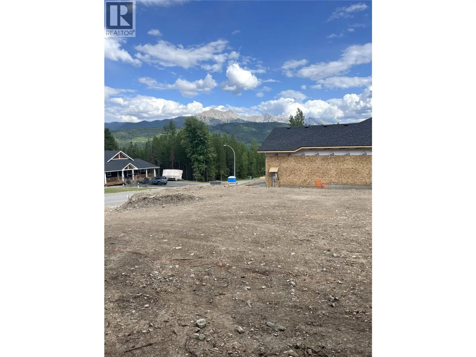 Property at 83 DEERBORNE DRIVE, Elkford, BC