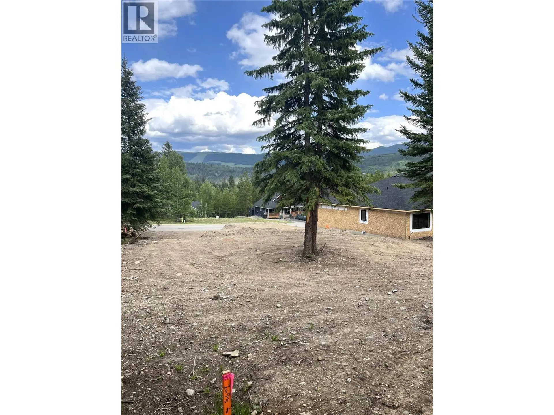 Property at 83 DEERBORNE DRIVE, Elkford, BC