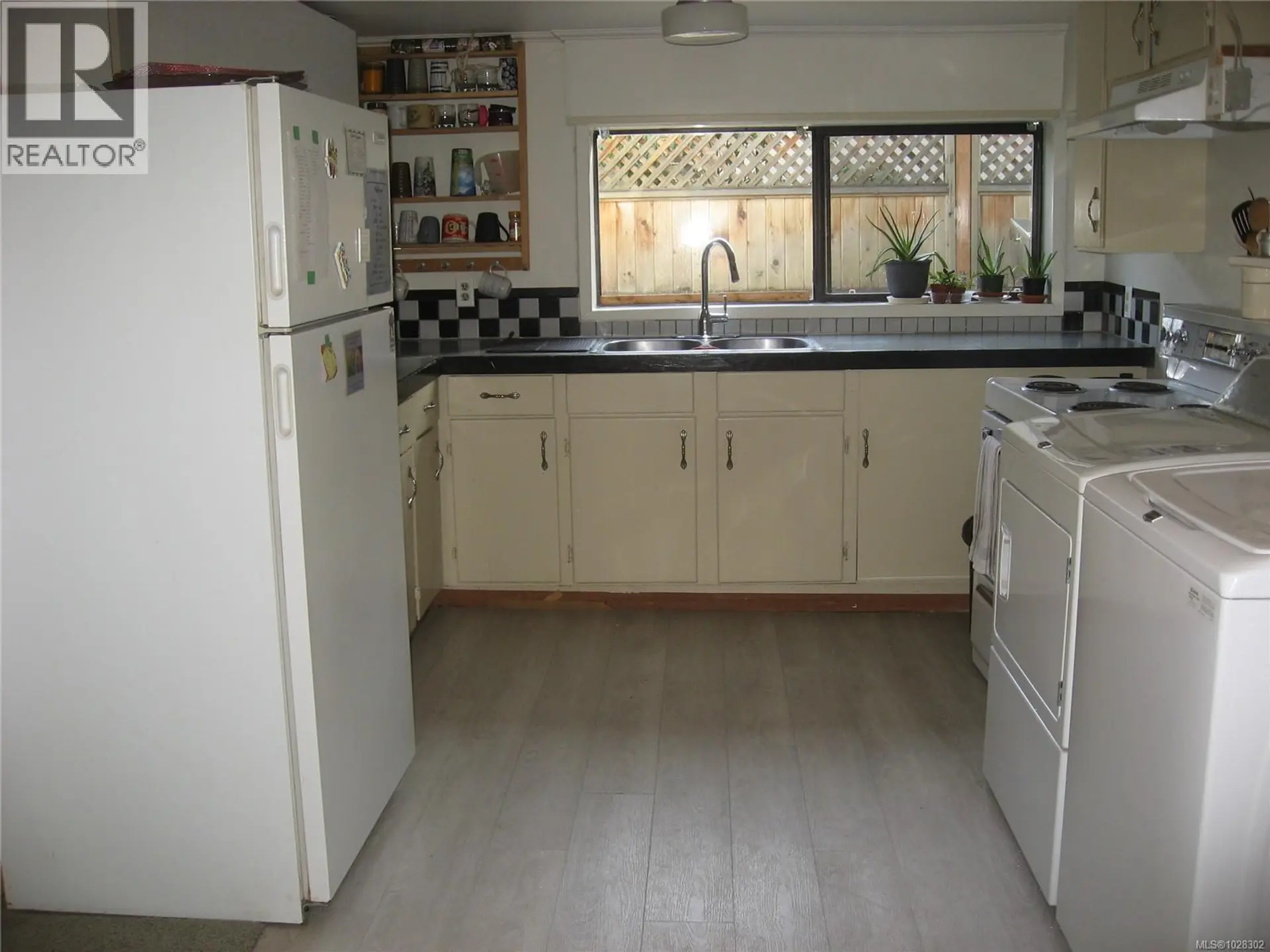 Property at 10391 RESTHAVEN DR, Sidney, BC