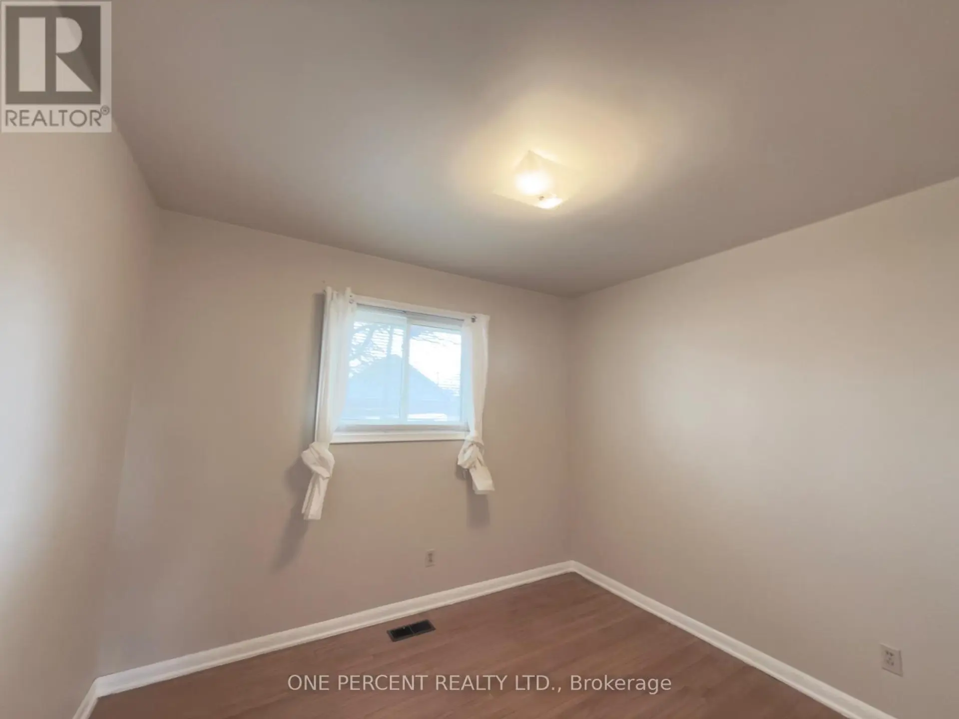 37 EMPRESS AVENUE - Image 9