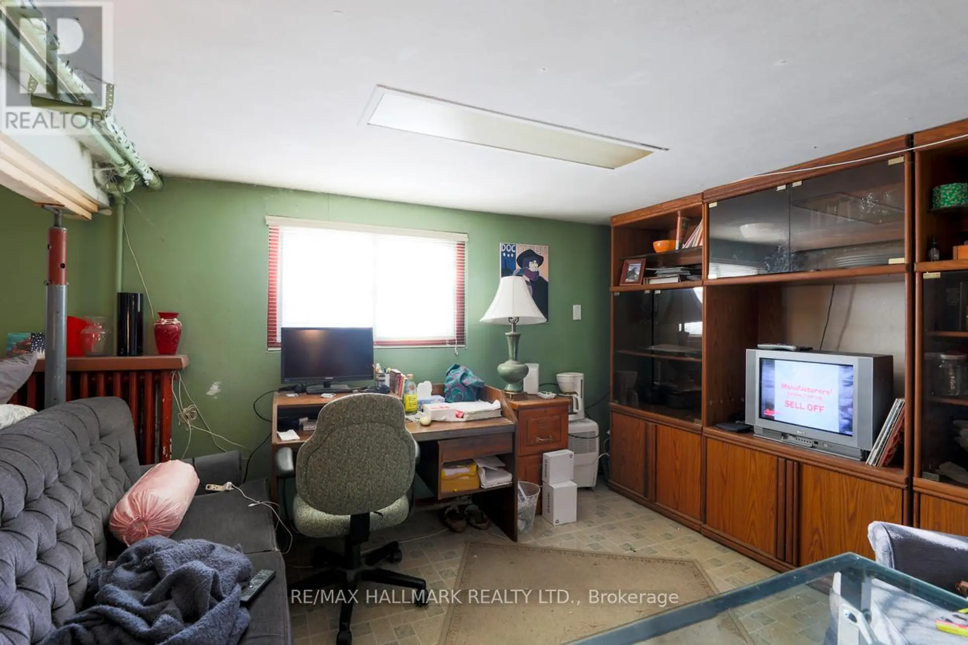 59 HIGHVIEW AVENUE - Image 9