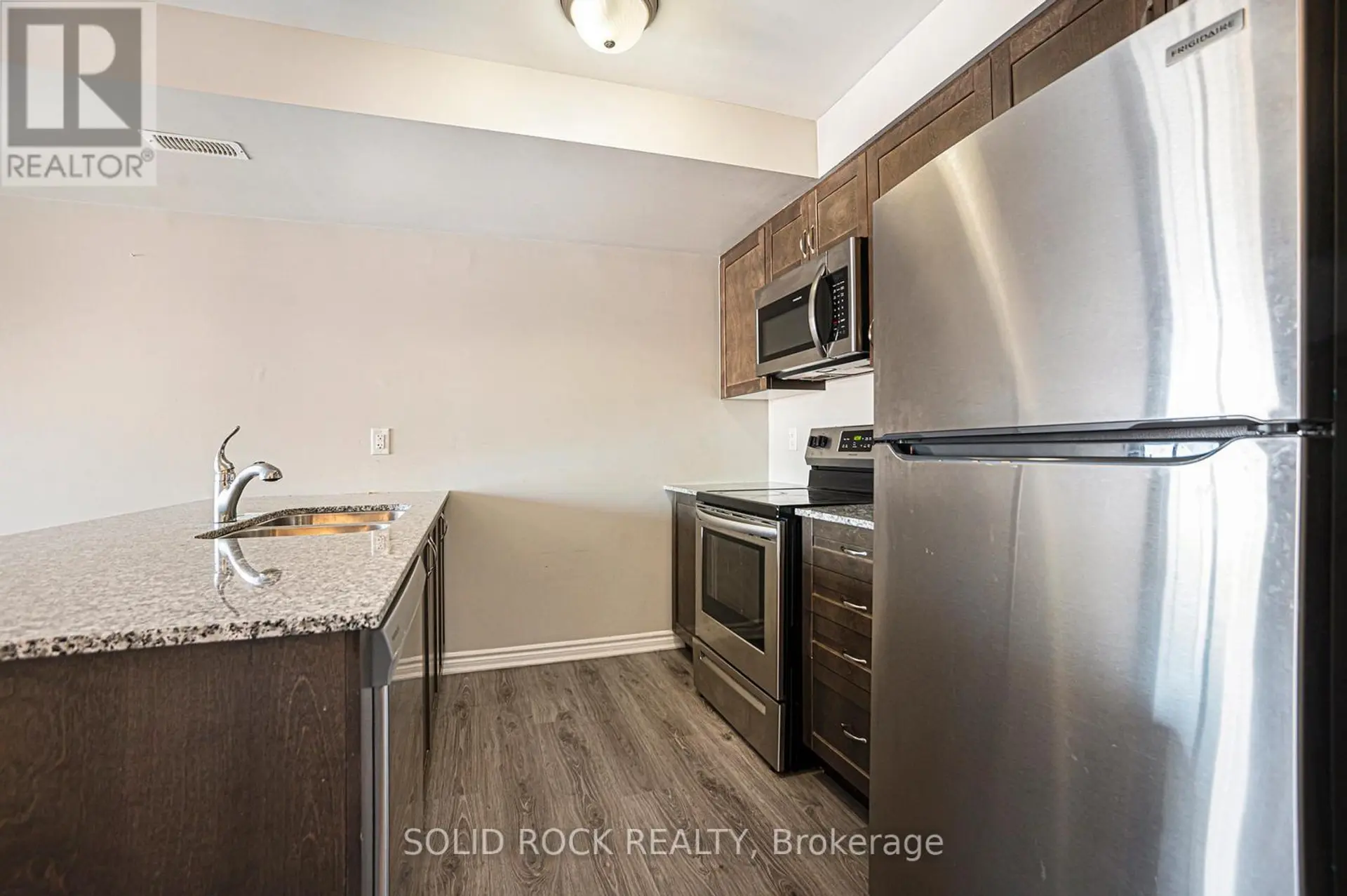 #42 150 WALLEYE PRIVATE - Image 7