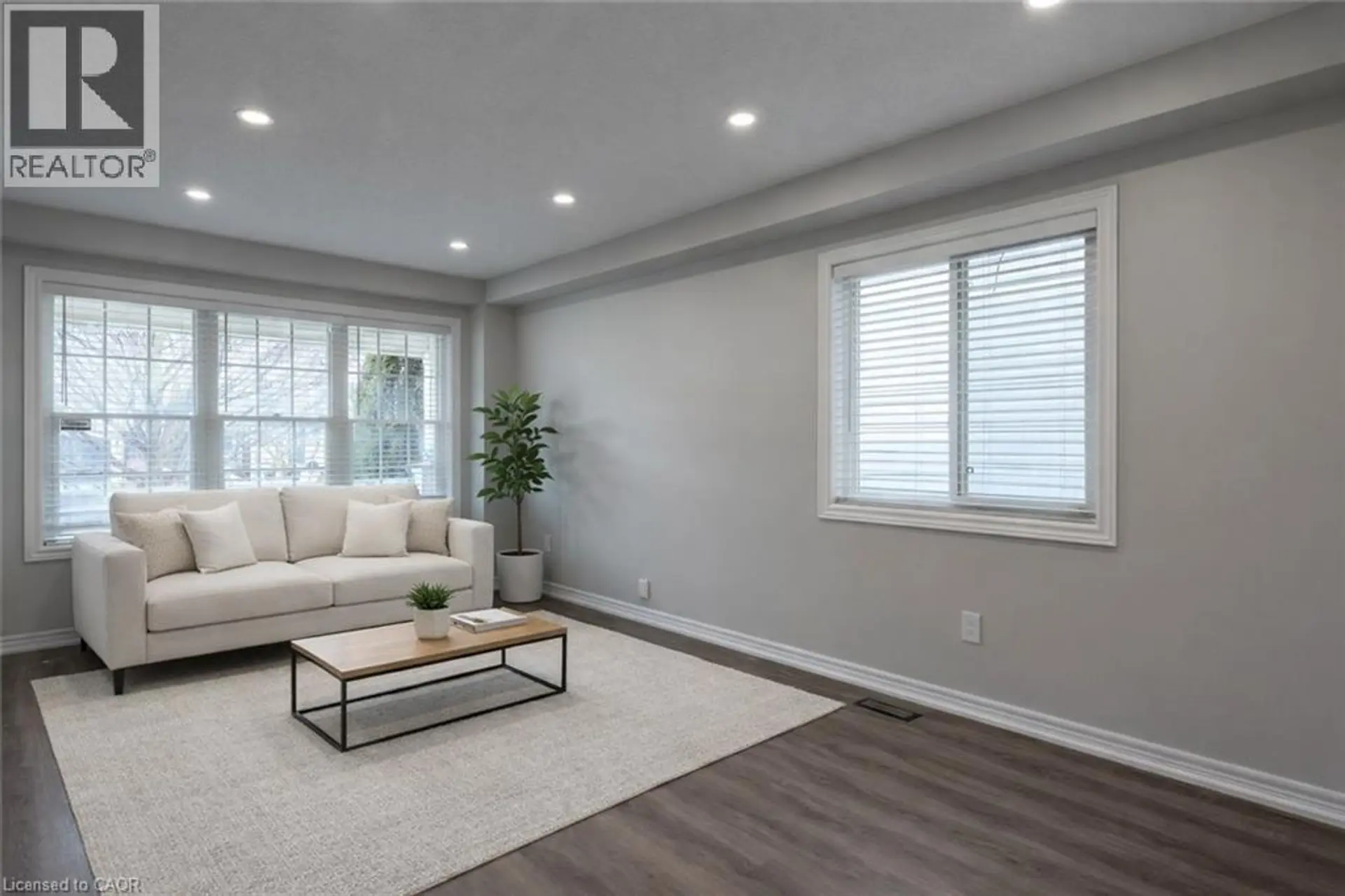 7 HOLLINRAKE AVENUE - Image 4