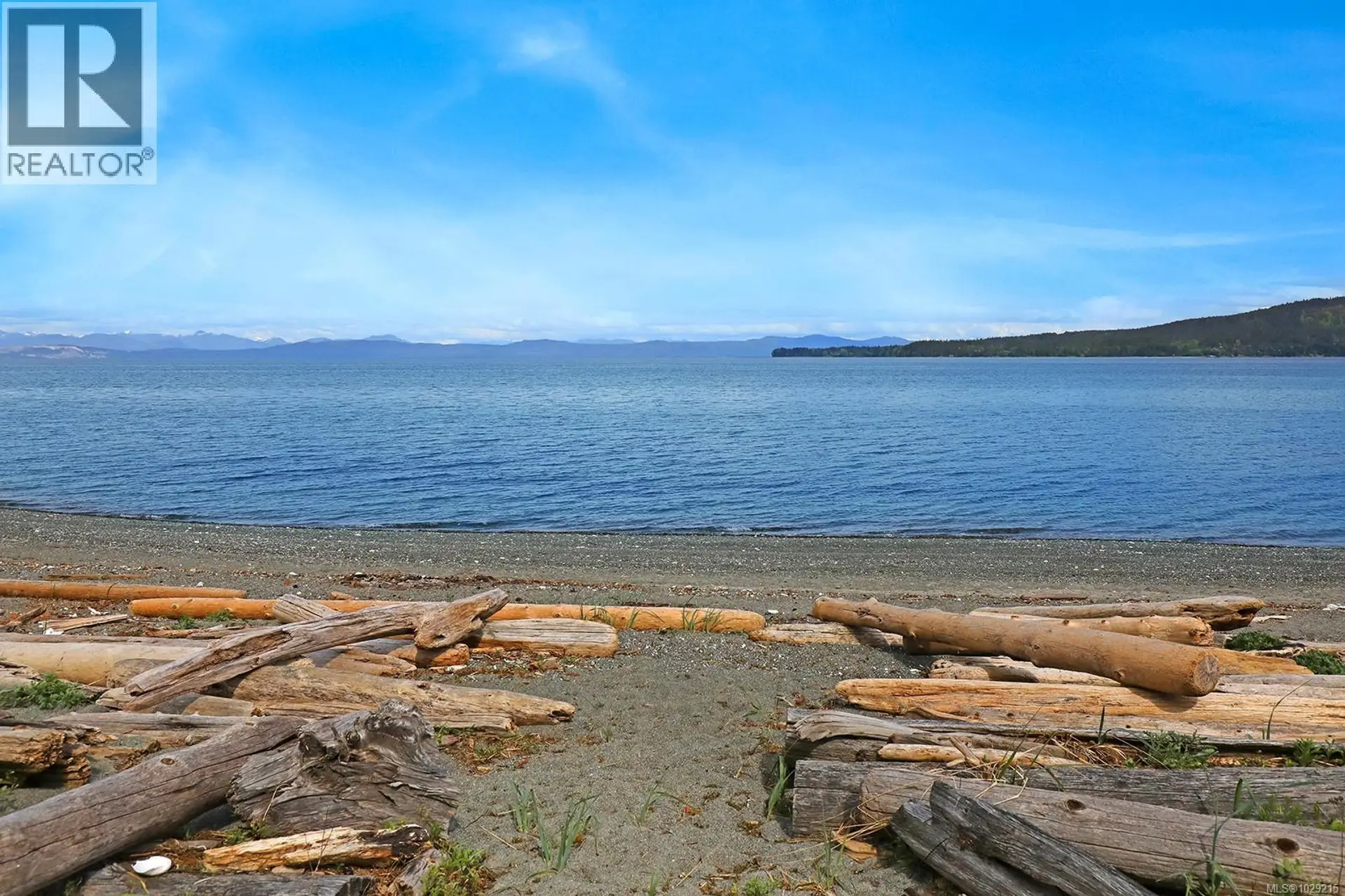 Property at 1550 Dalziel Rd, Denman Island, BC