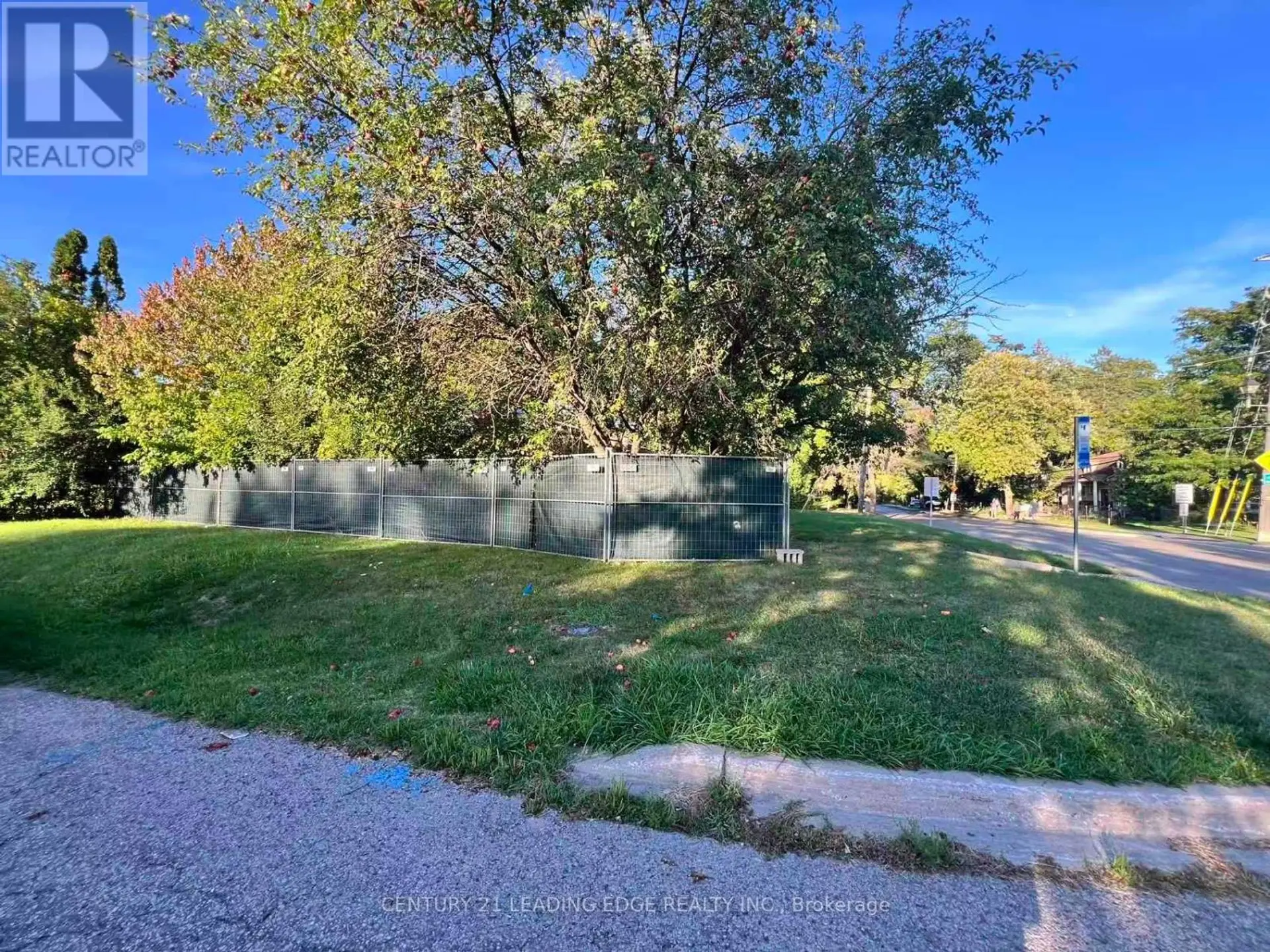 329 MILL STREET - Image 11