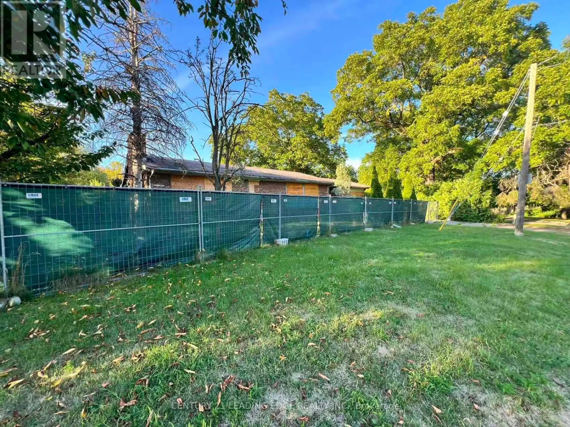 329 MILL STREET - Image 8
